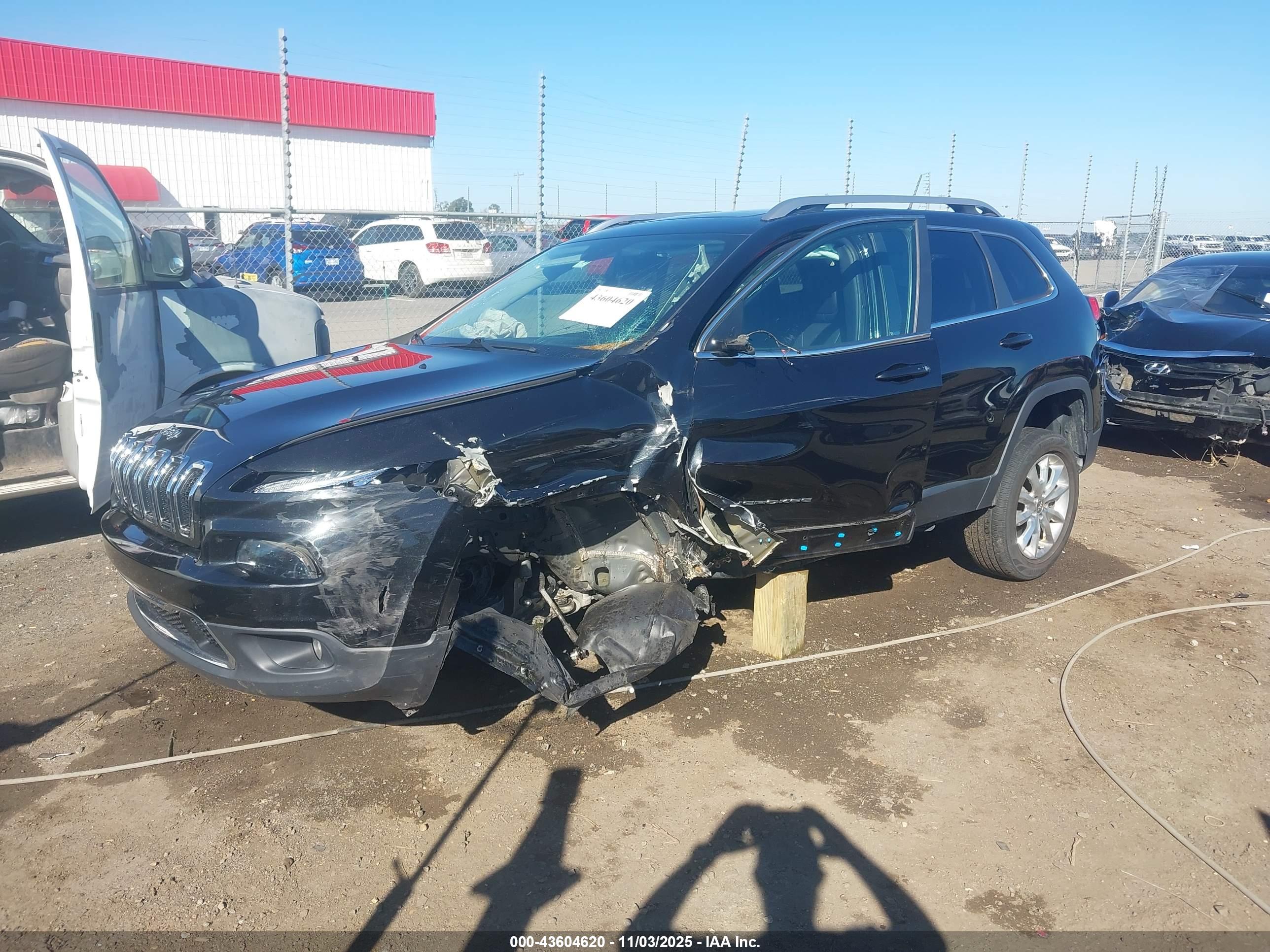 JEEP CHEROKEE image 2