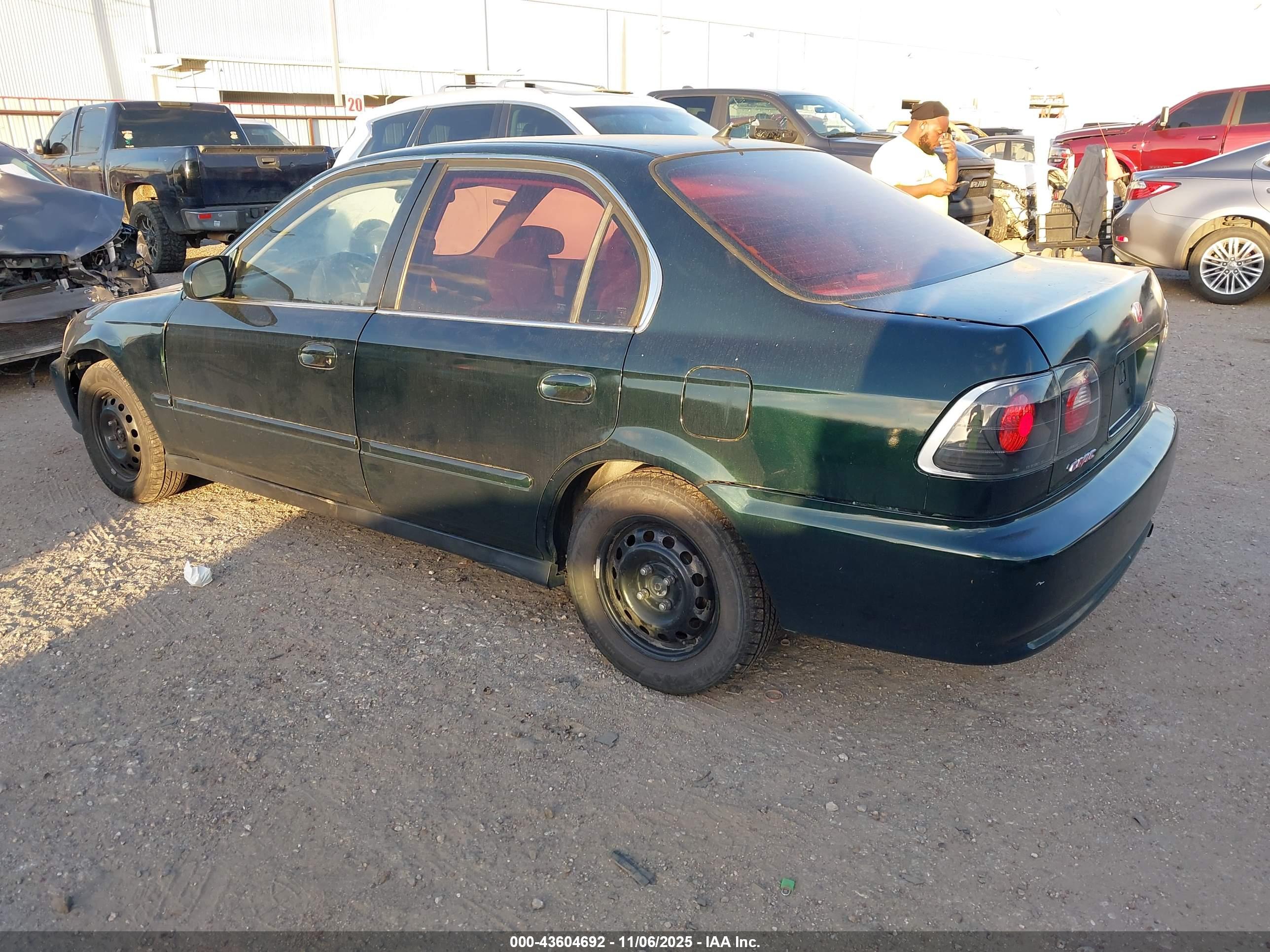 HONDA CIVIC image 3