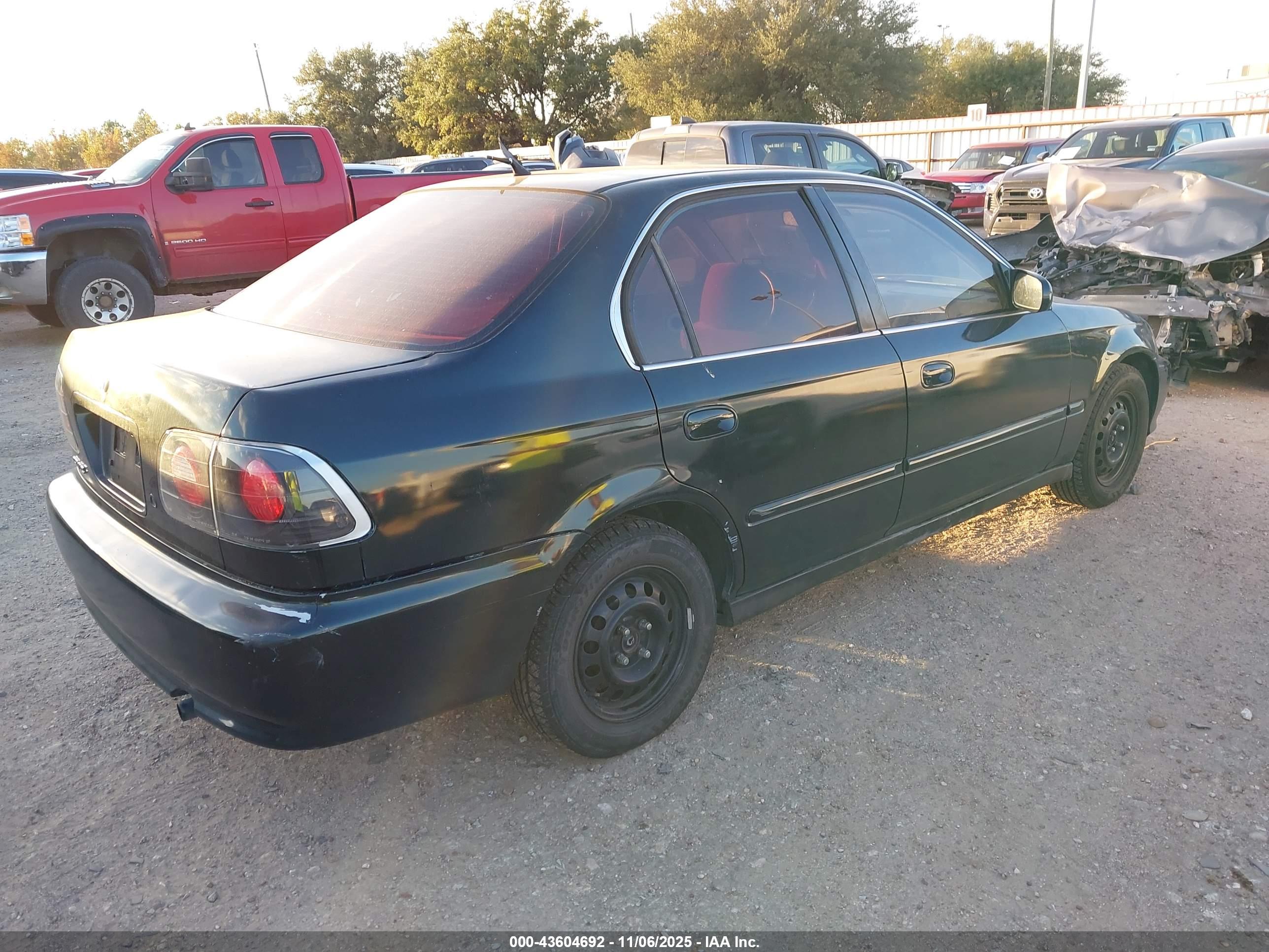 HONDA CIVIC image 4