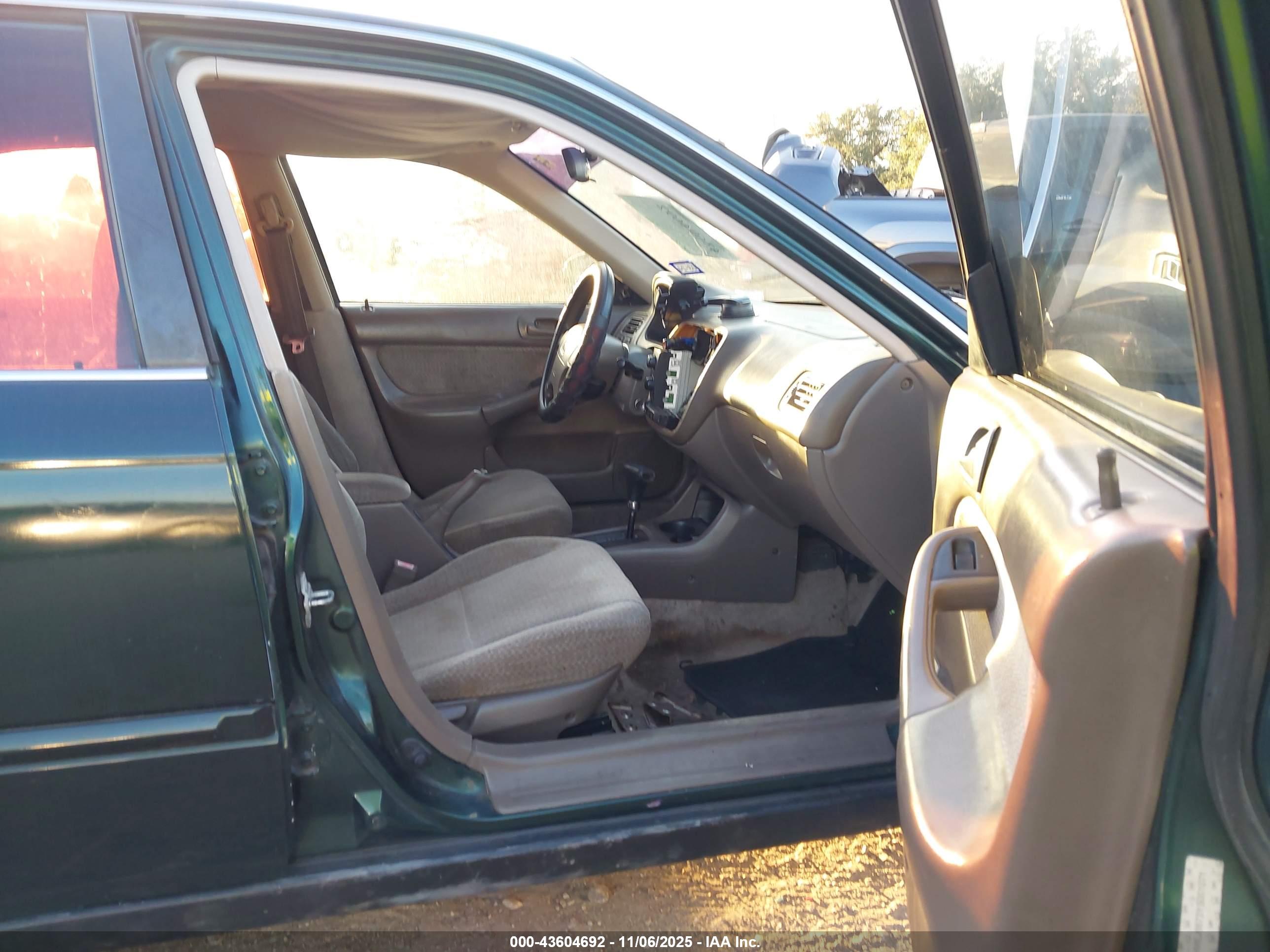 HONDA CIVIC image 5