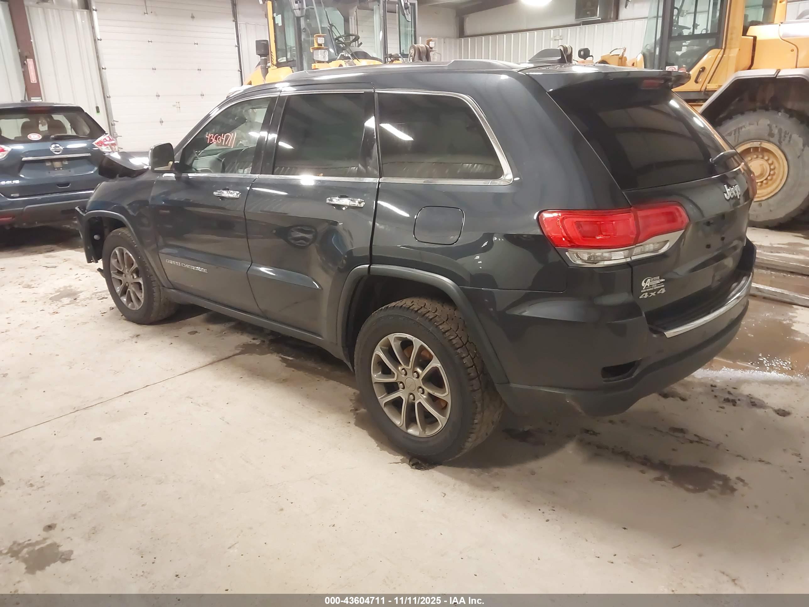 JEEP GRAND image 3