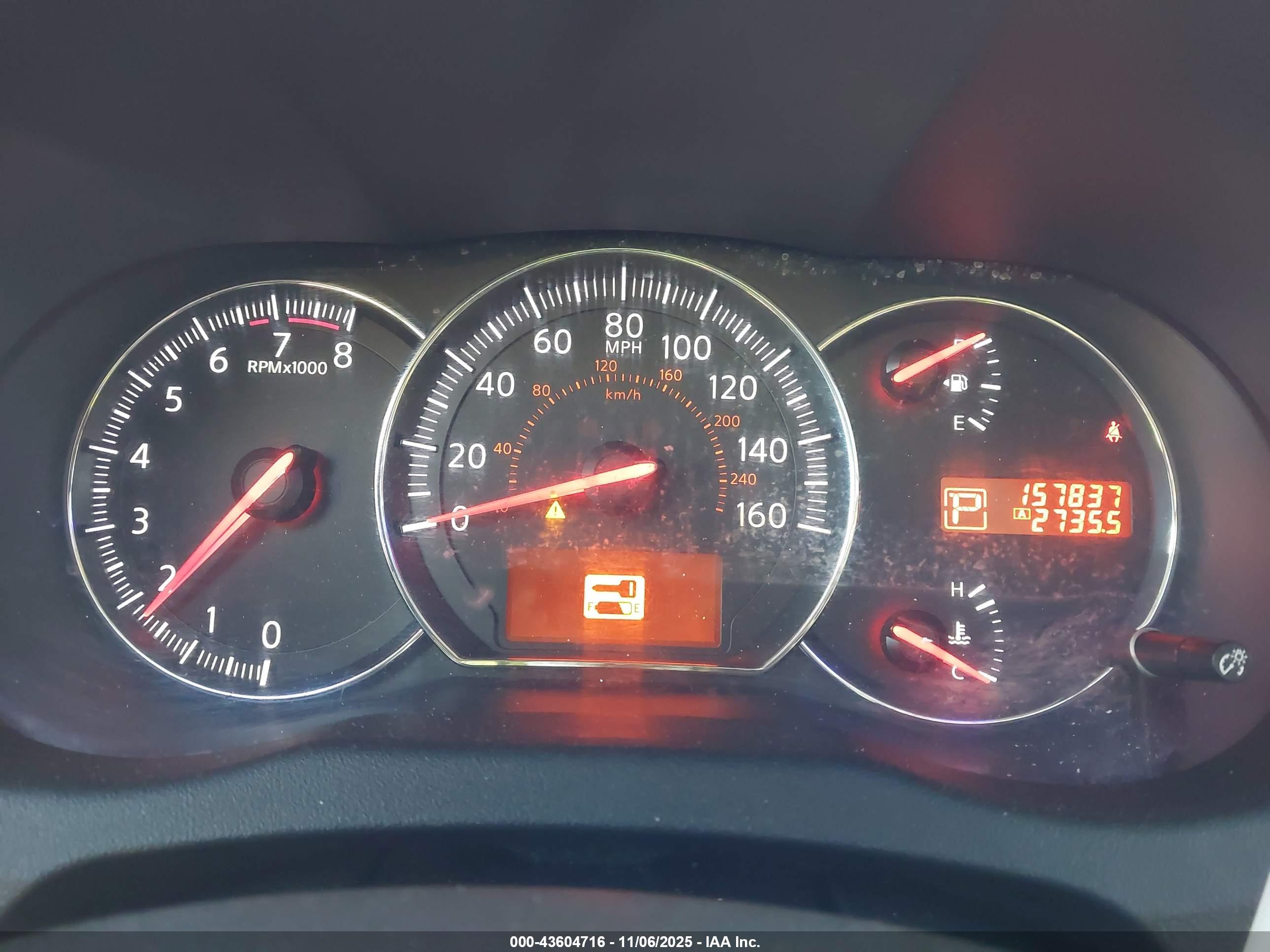 NISSAN MAXIMA image 7
