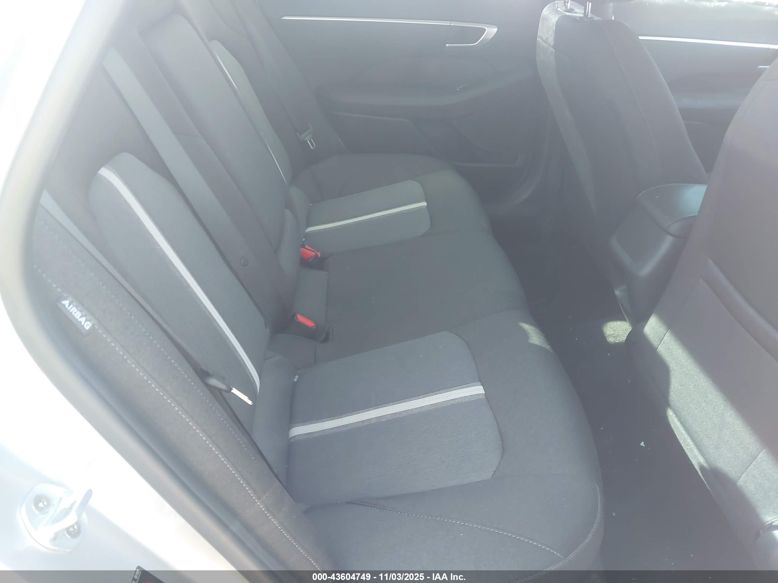 HYUNDAI SONATA image 8