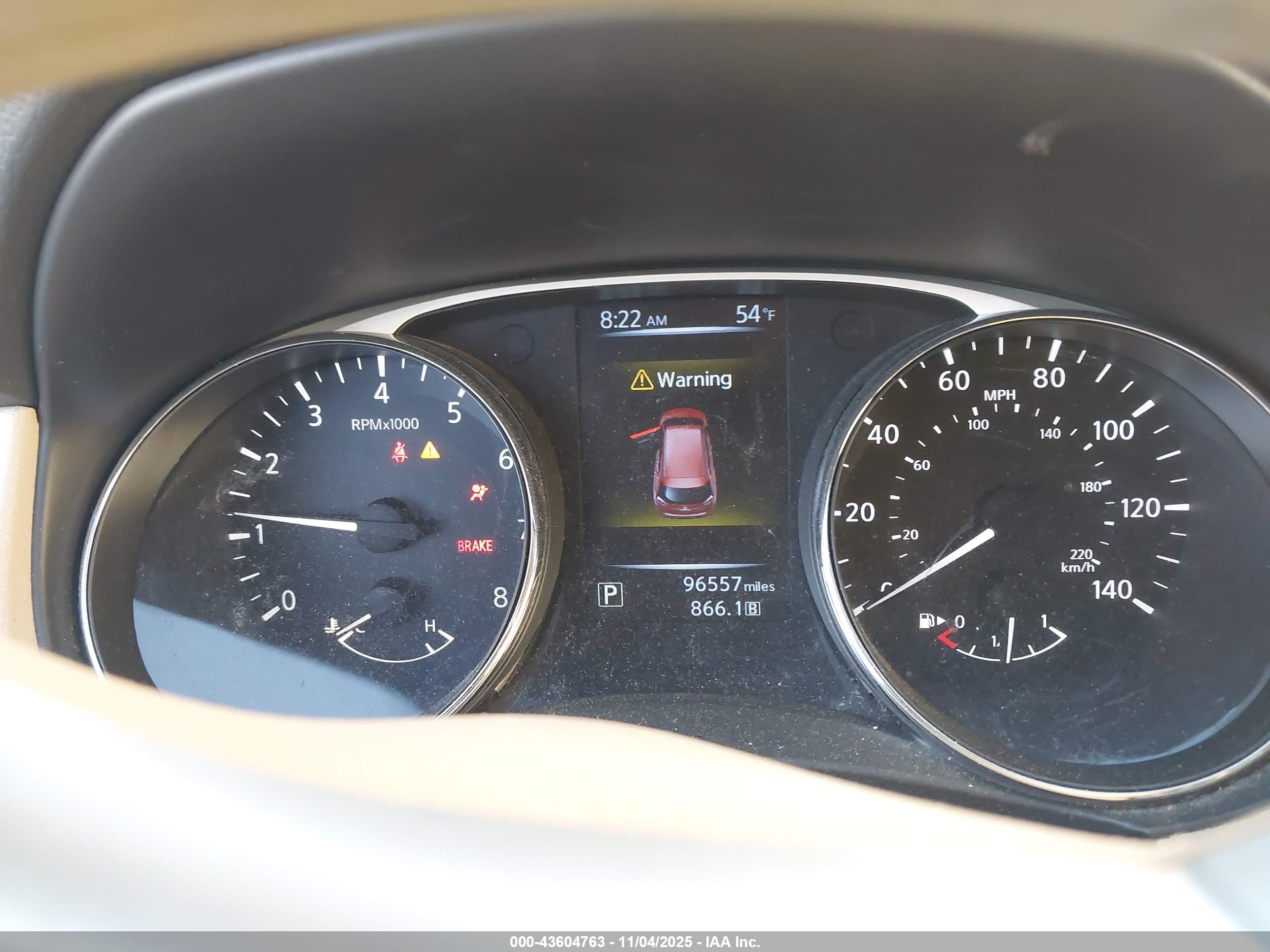 NISSAN ROGUE image 7