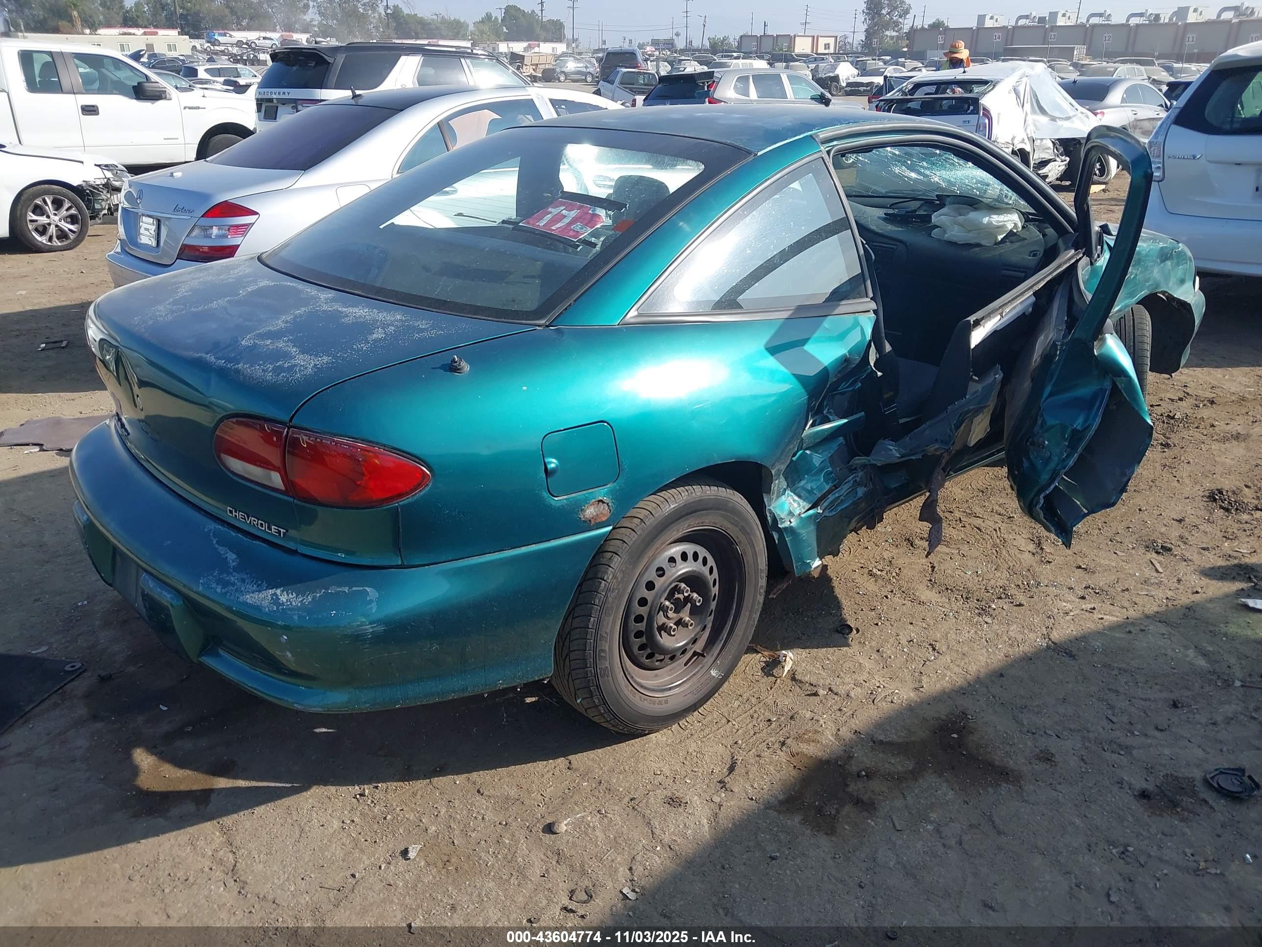 CHEVROLET CAVALIER image 4