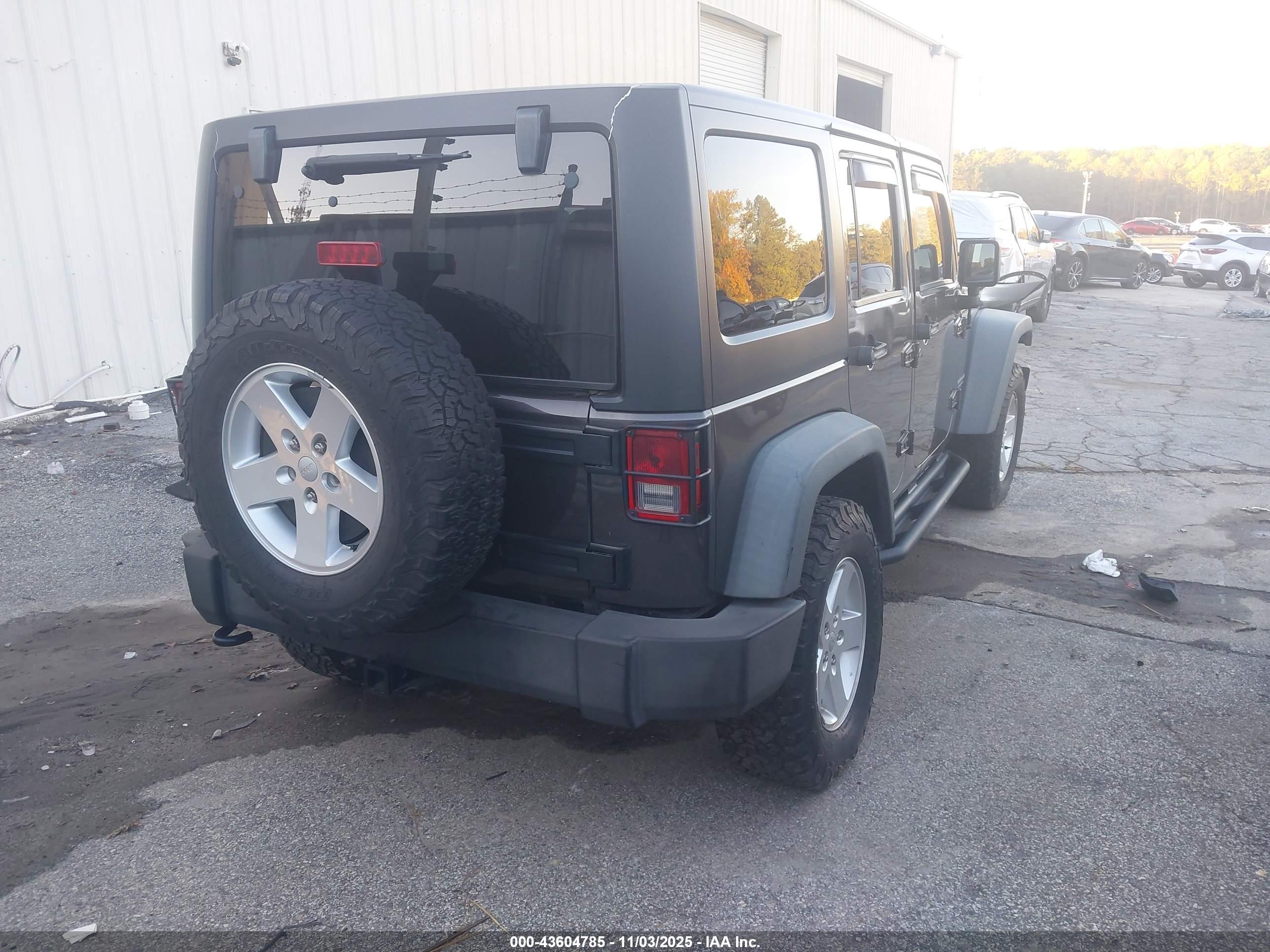 JEEP WRANGLER image 4
