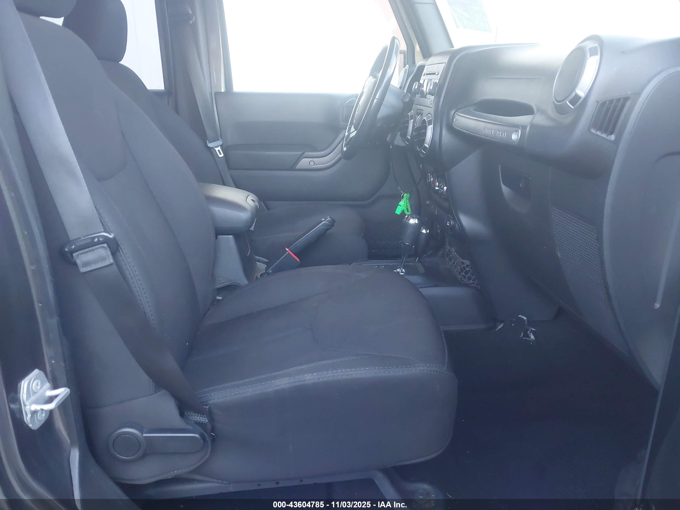 JEEP WRANGLER image 5