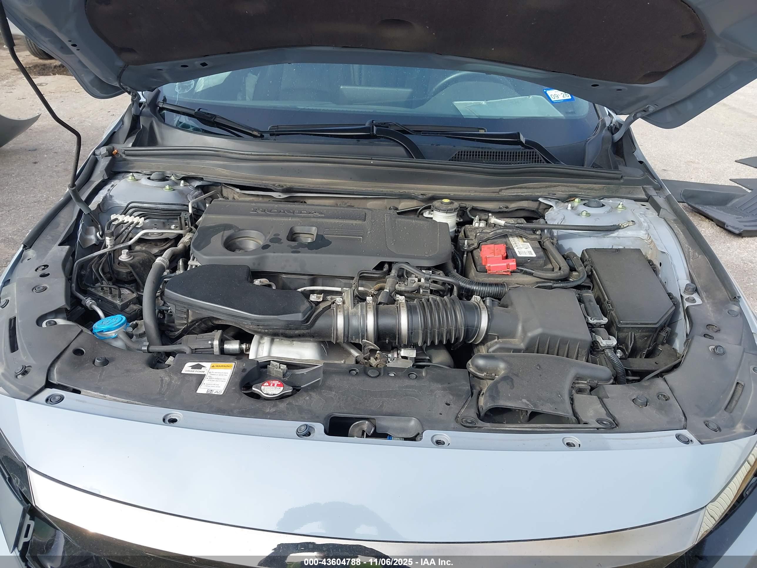 HONDA ACCORD image 10