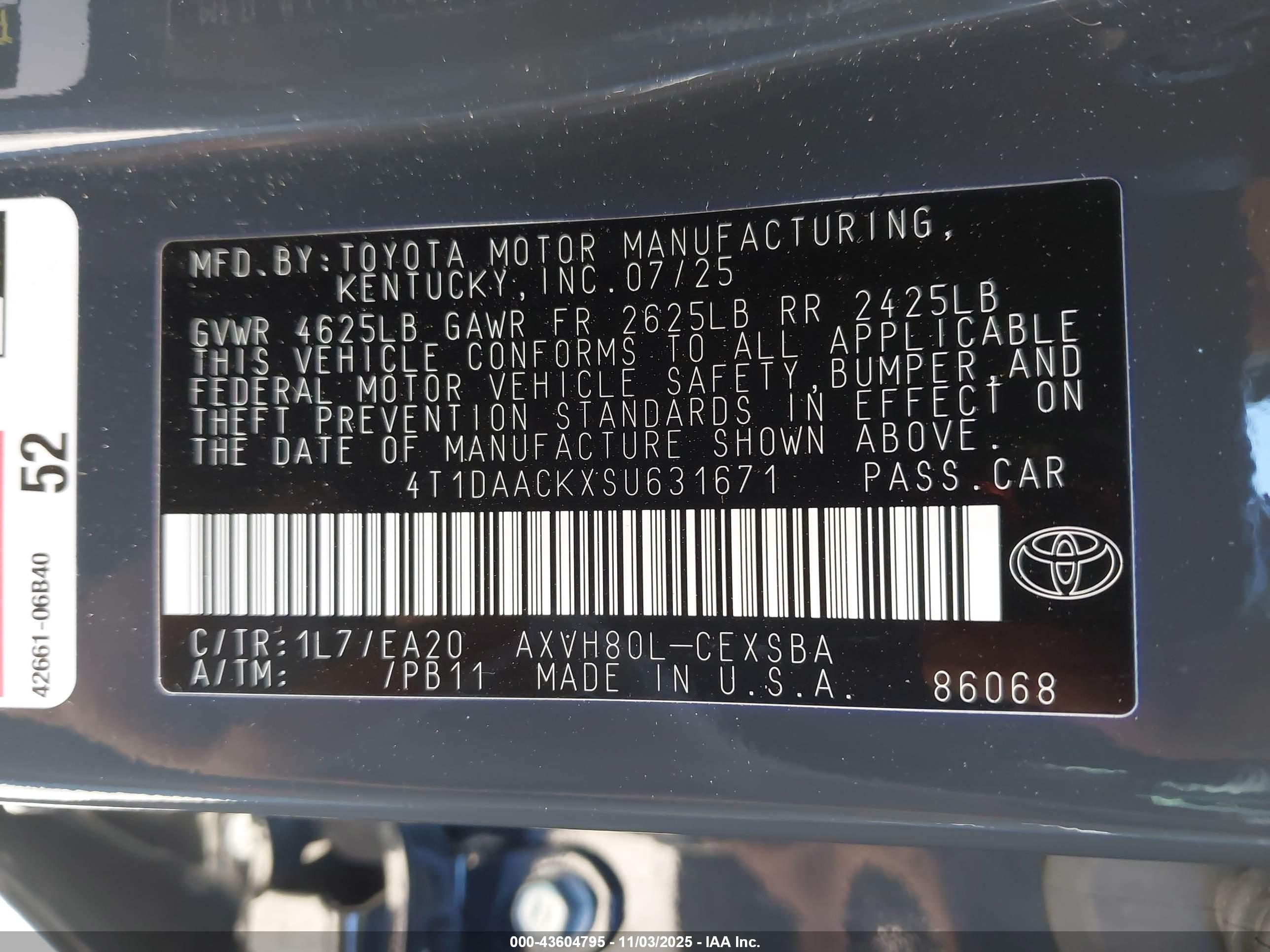 TOYOTA CAMRY image 9