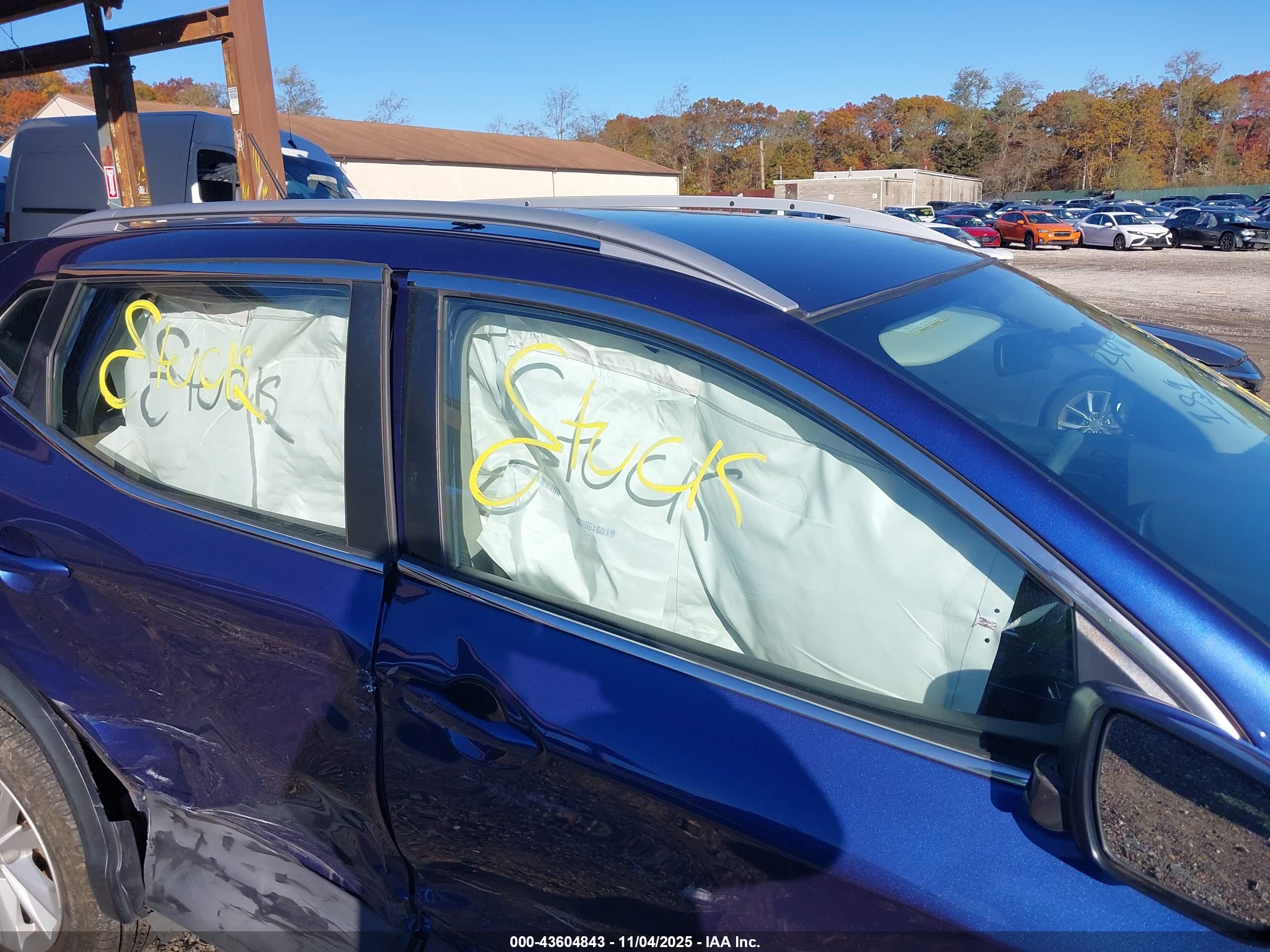 NISSAN ROGUE image 5