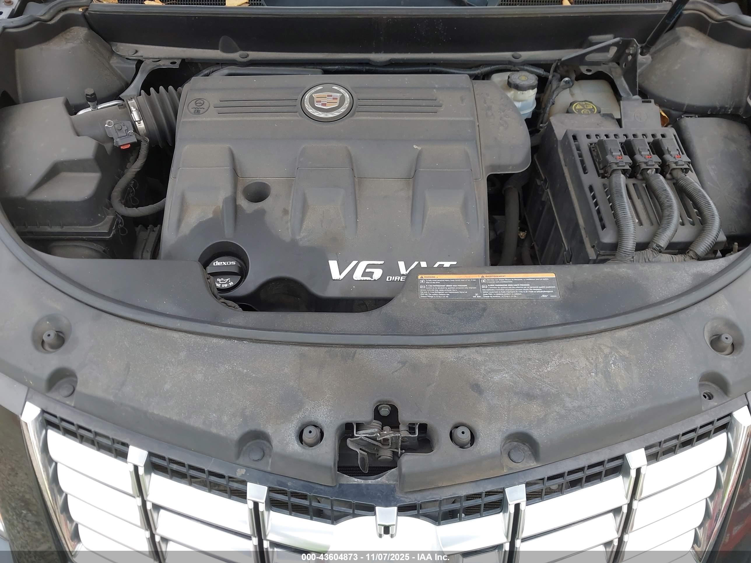 CADILLAC SRX image 10