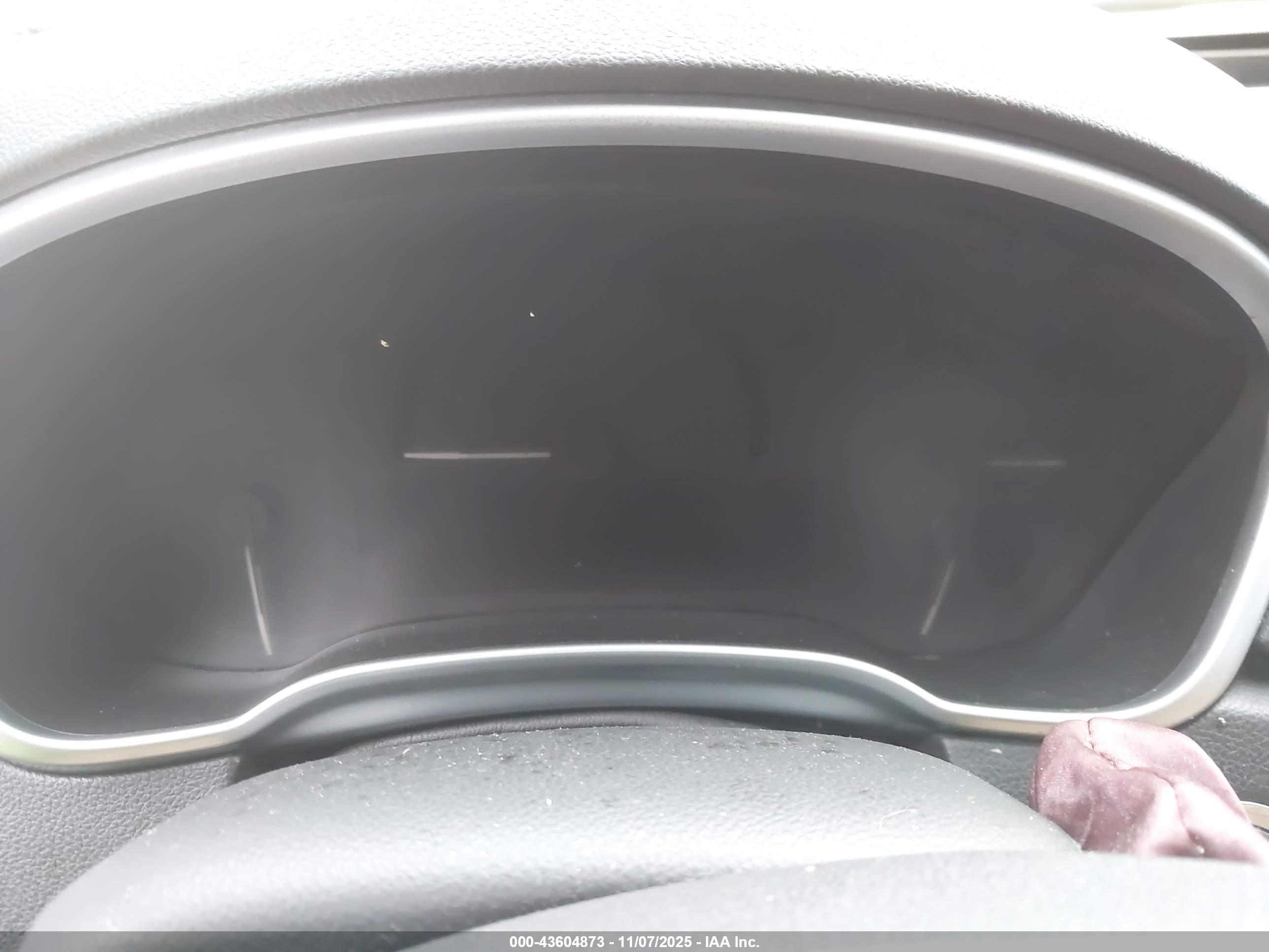 CADILLAC SRX image 7