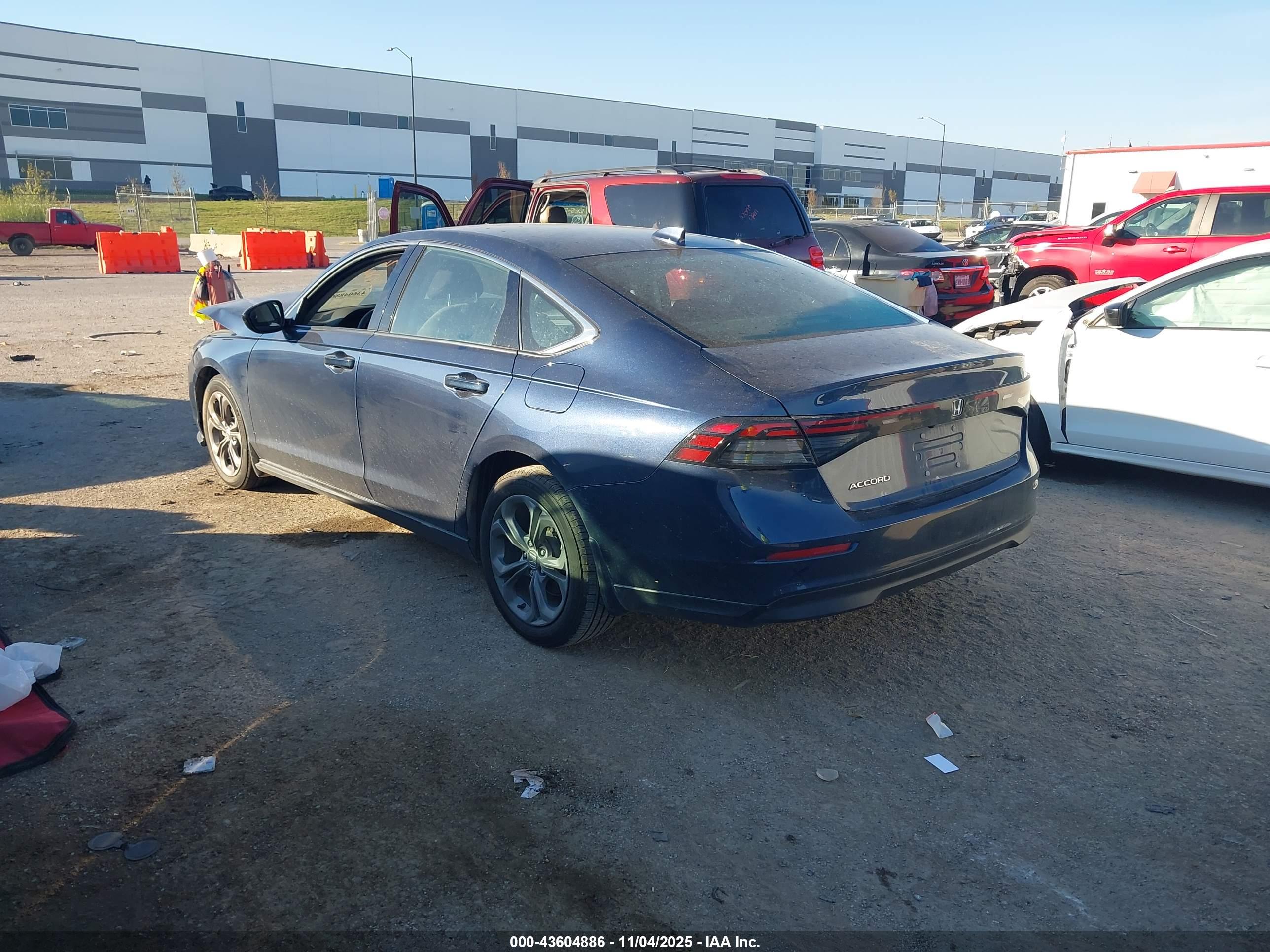 HONDA ACCORD image 3