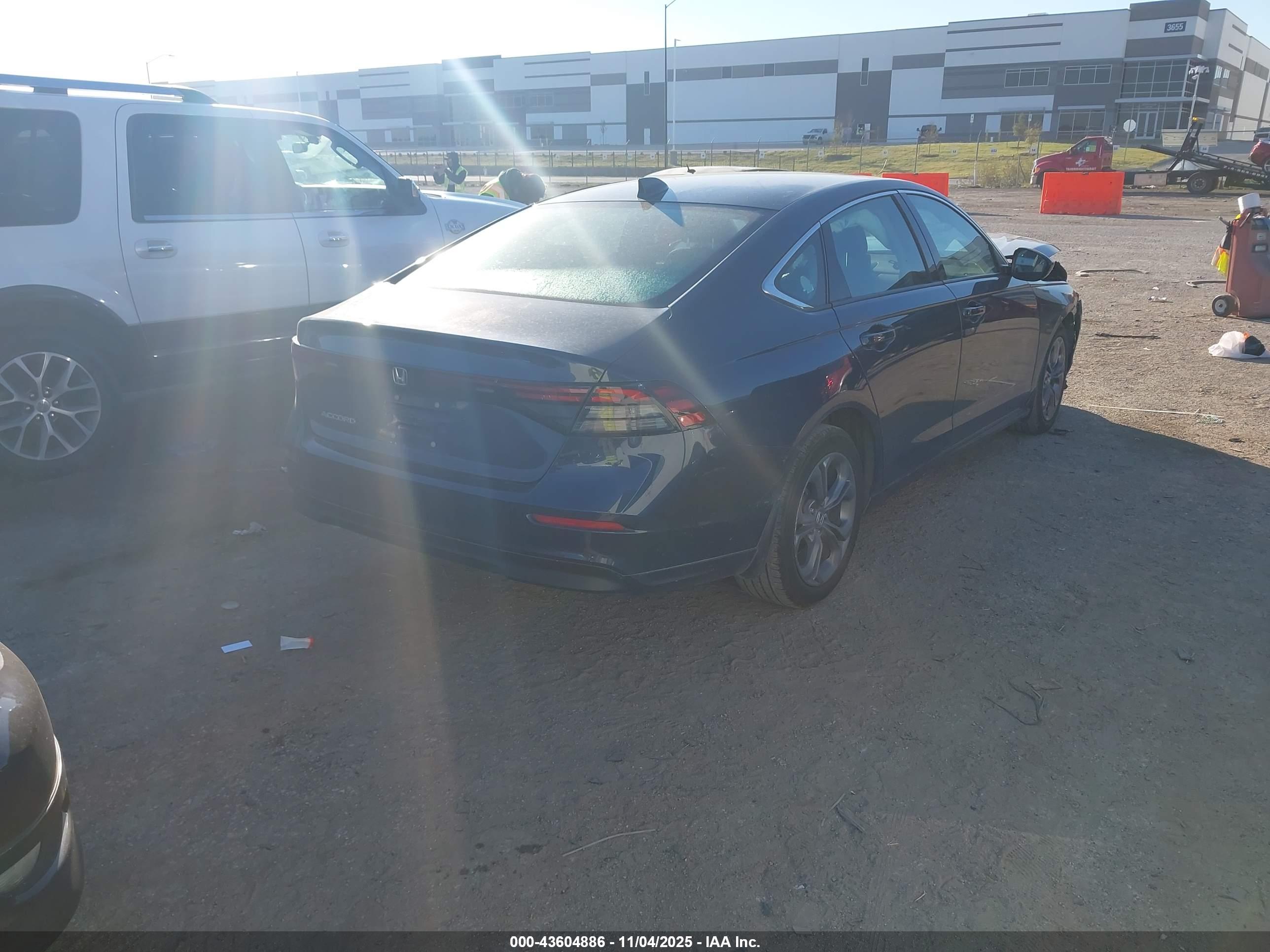 HONDA ACCORD image 4