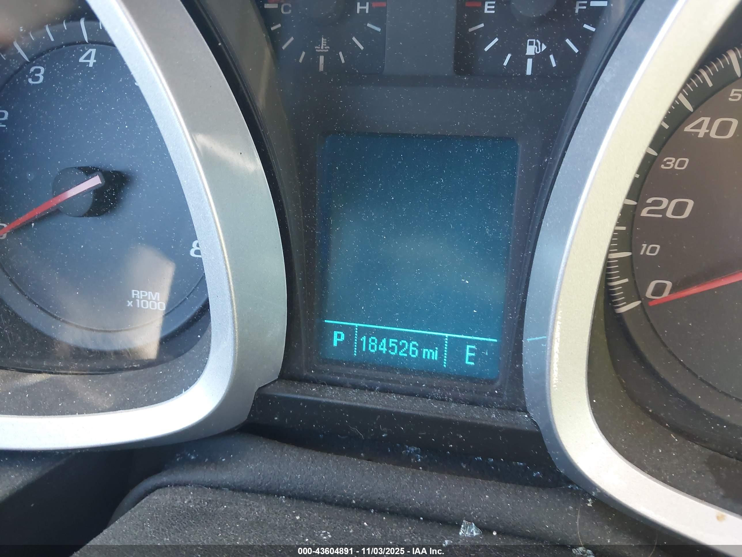 CHEVROLET EQUINOX image 7