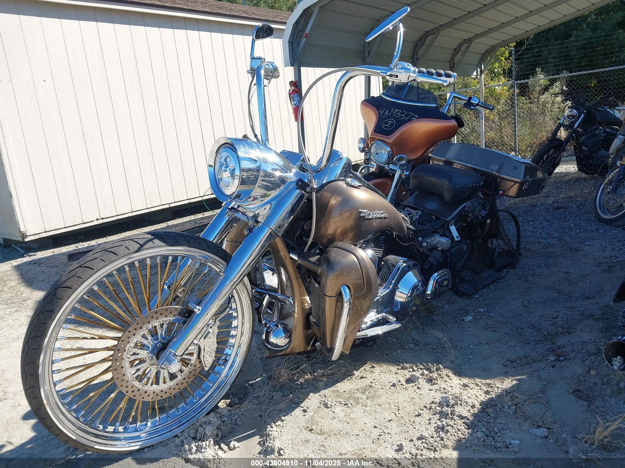 HARLEY-DAVIDSON FLHRSI image 2