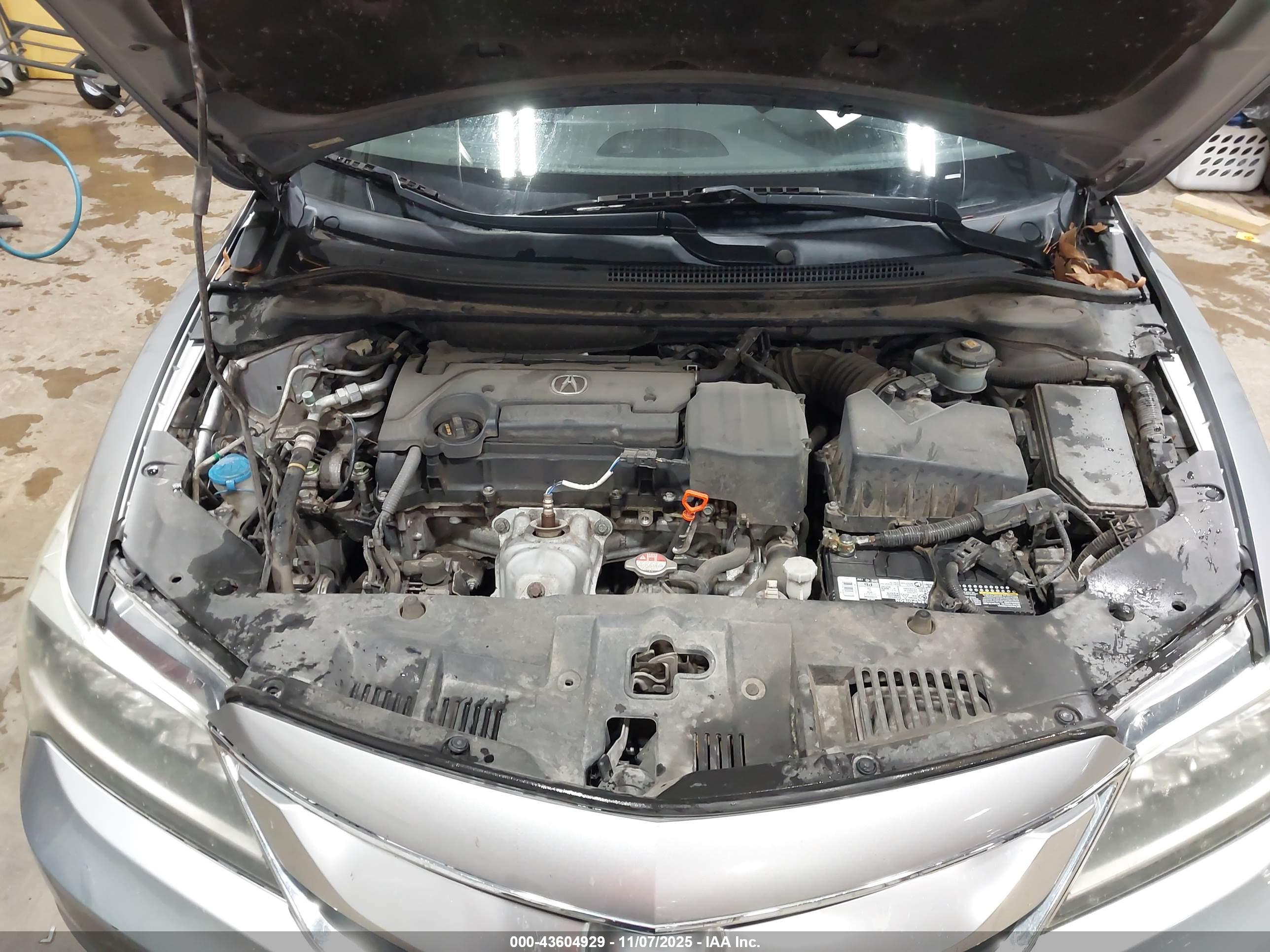 ACURA ILX image 10
