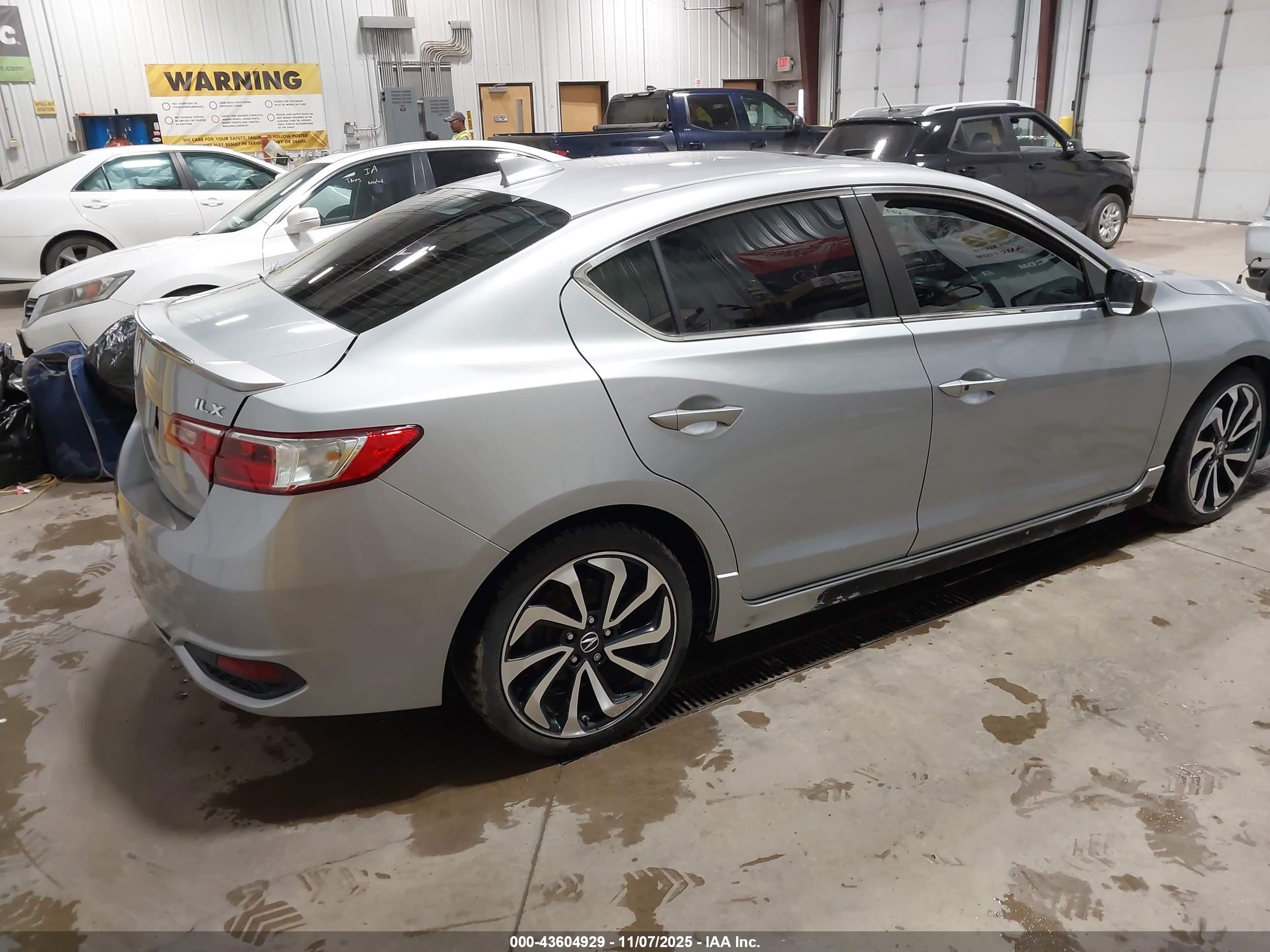 ACURA ILX image 4