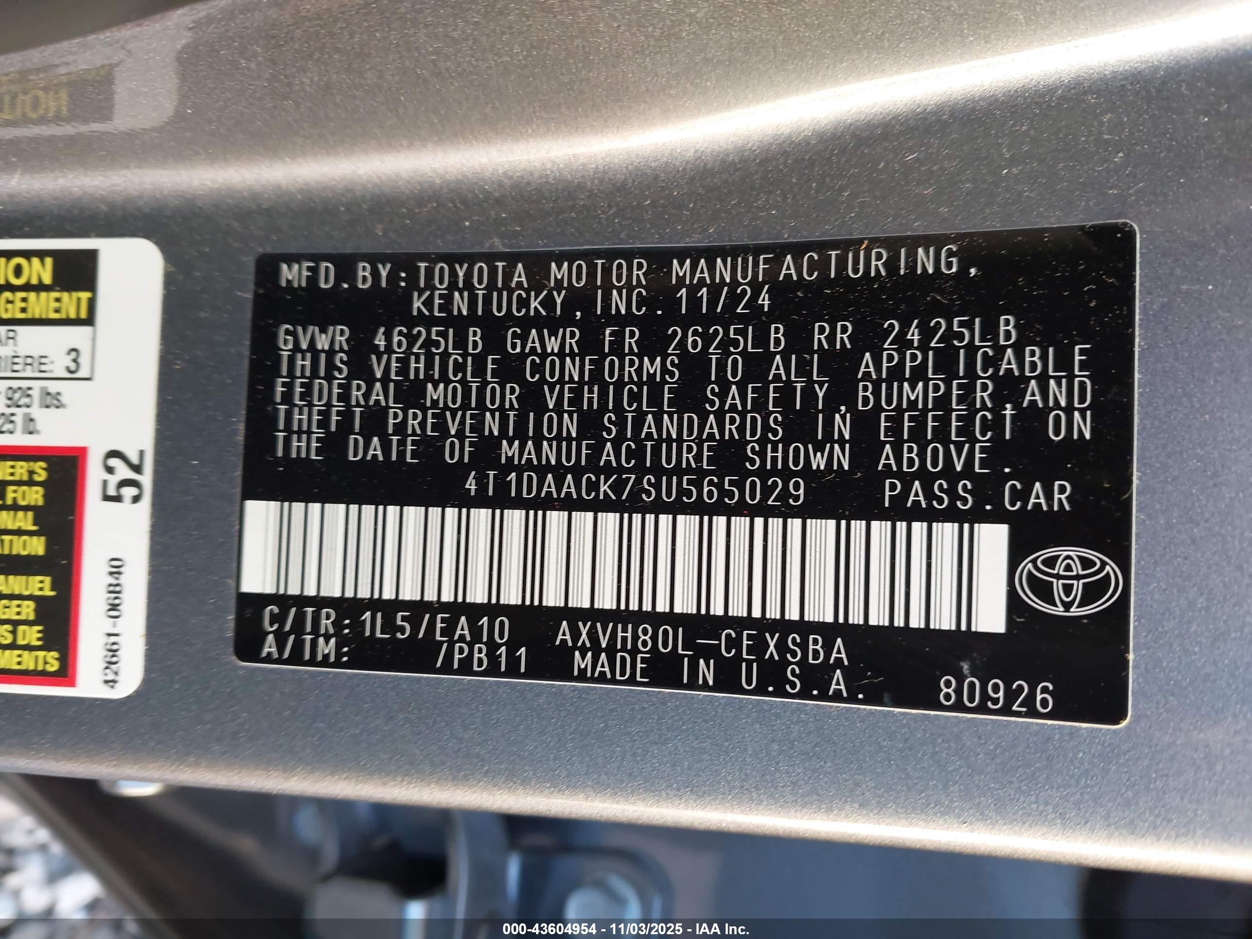 TOYOTA CAMRY image 9