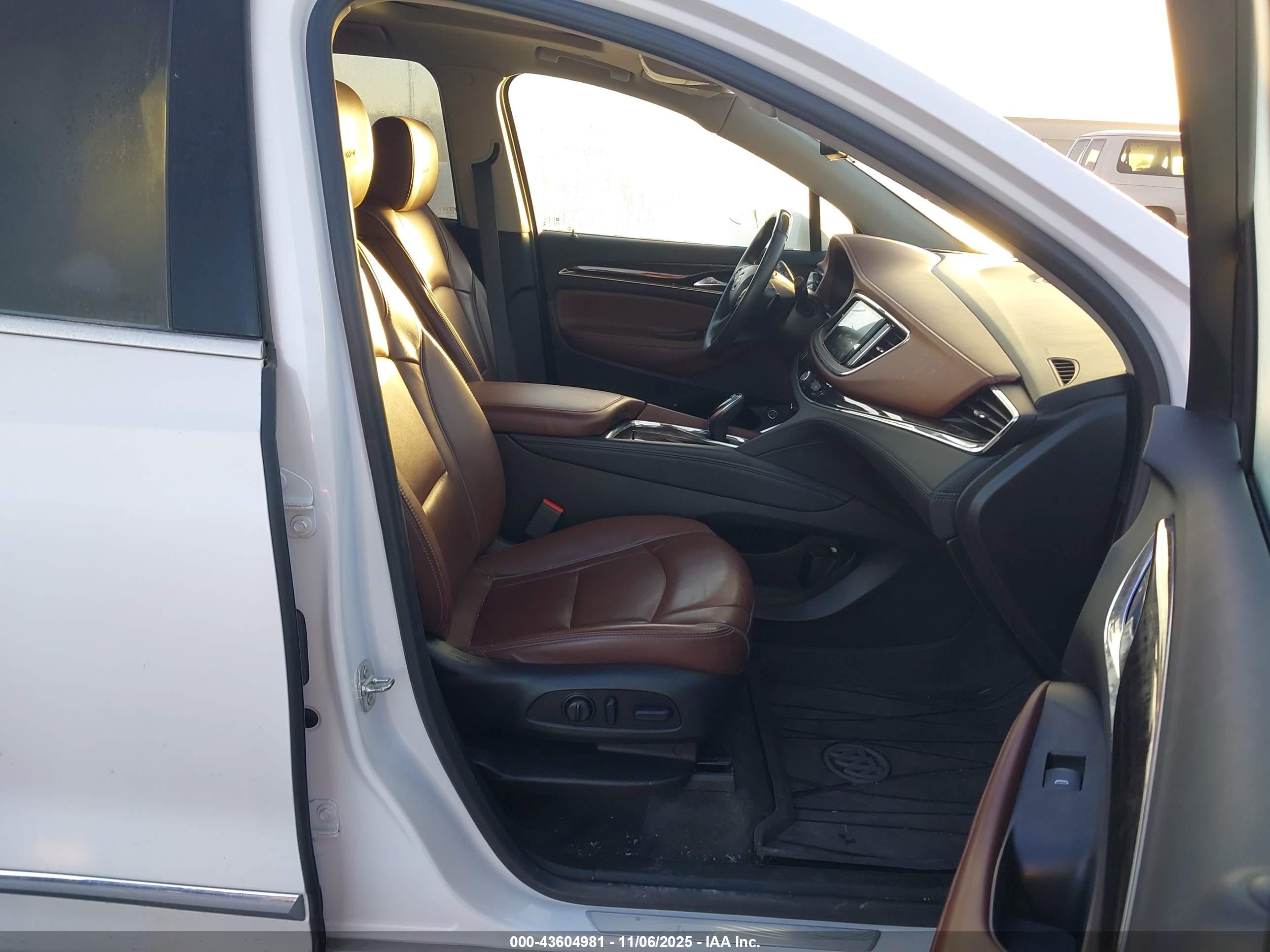 BUICK ENCLAVE image 5
