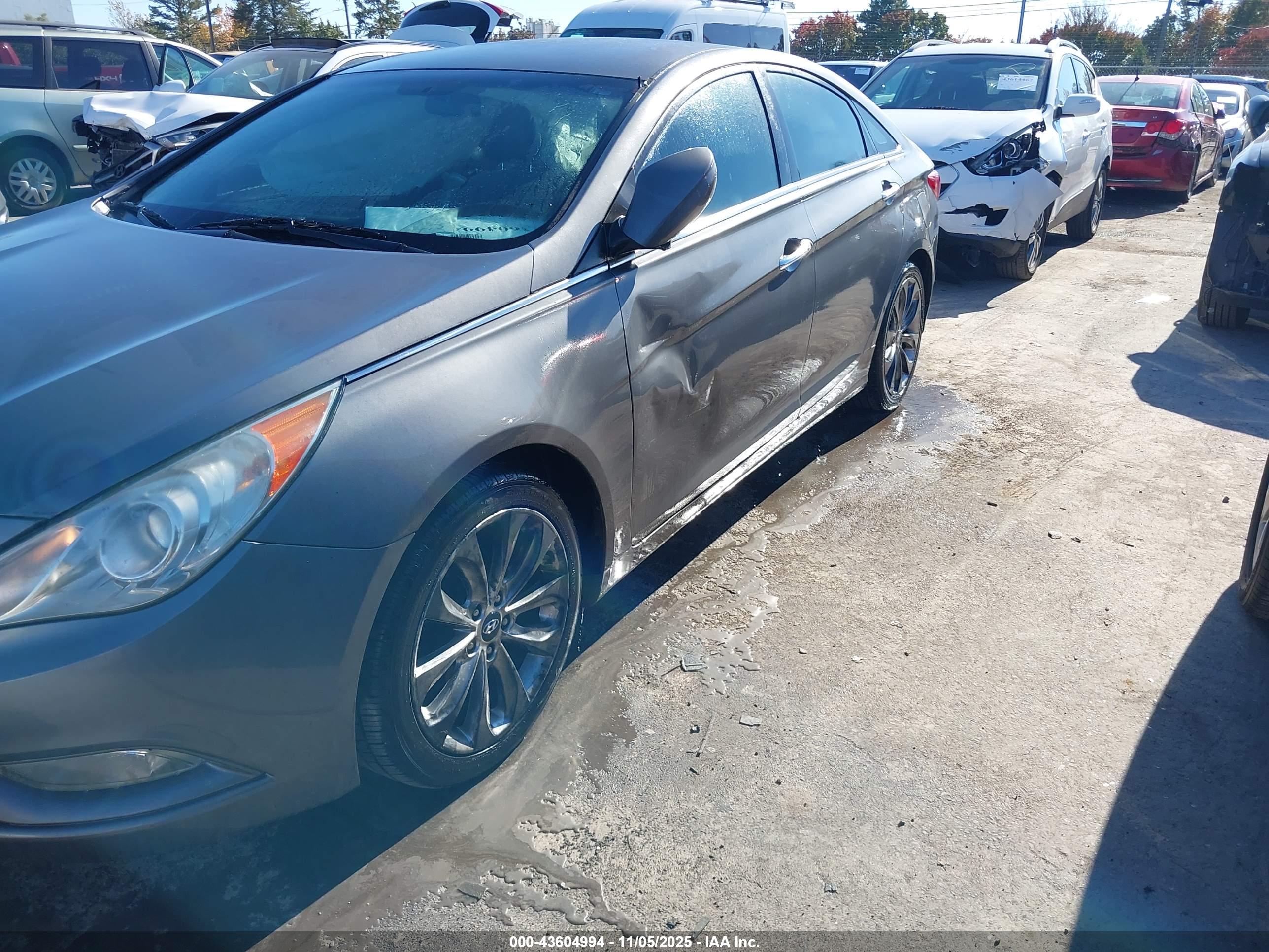 HYUNDAI SONATA image 6