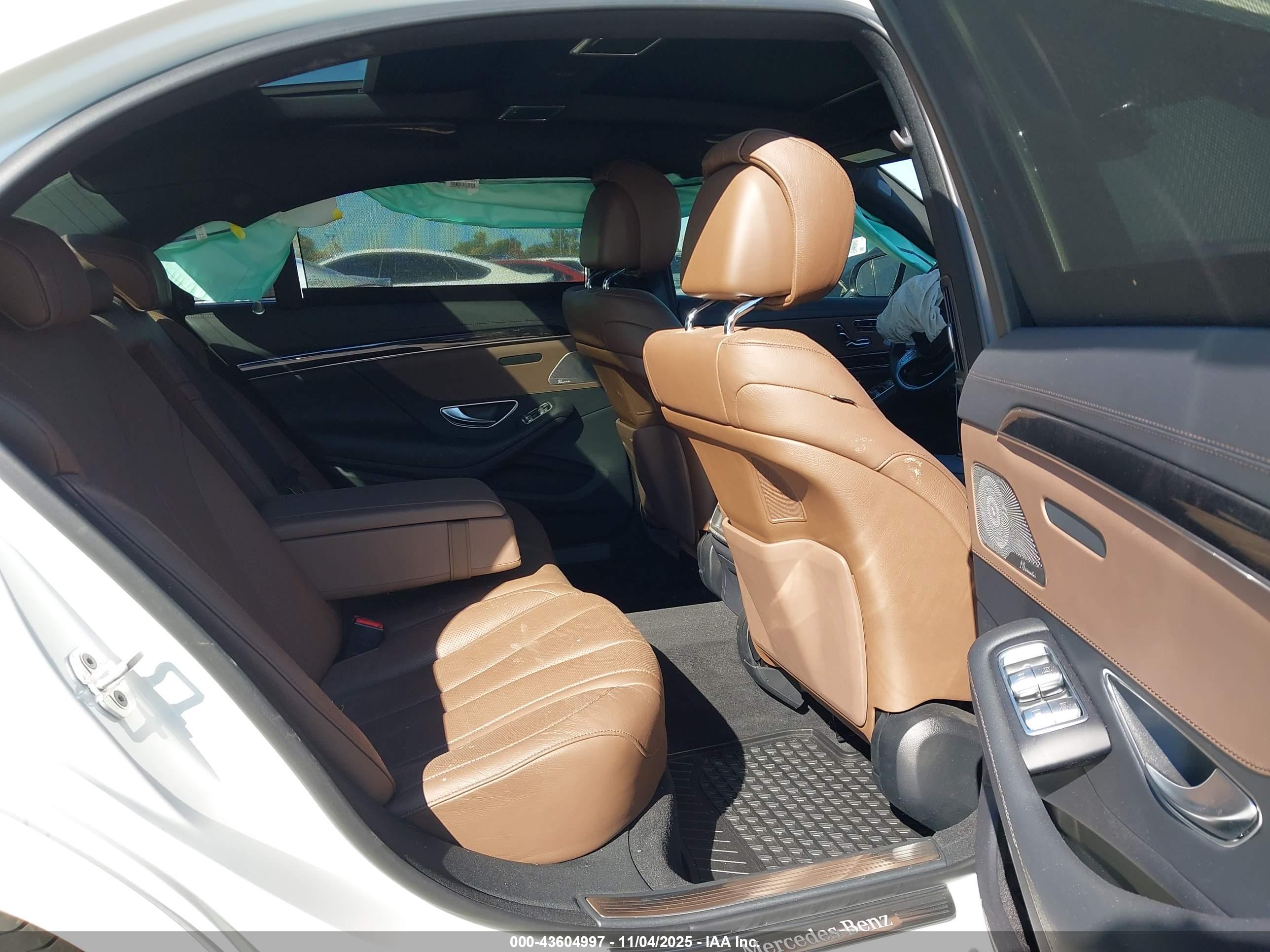 MERCEDES-BENZ S image 8