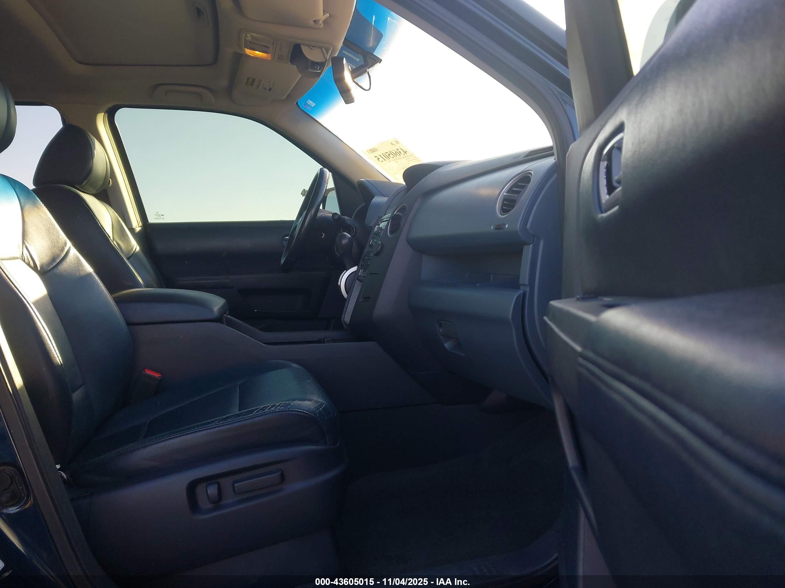 HONDA PILOT image 5
