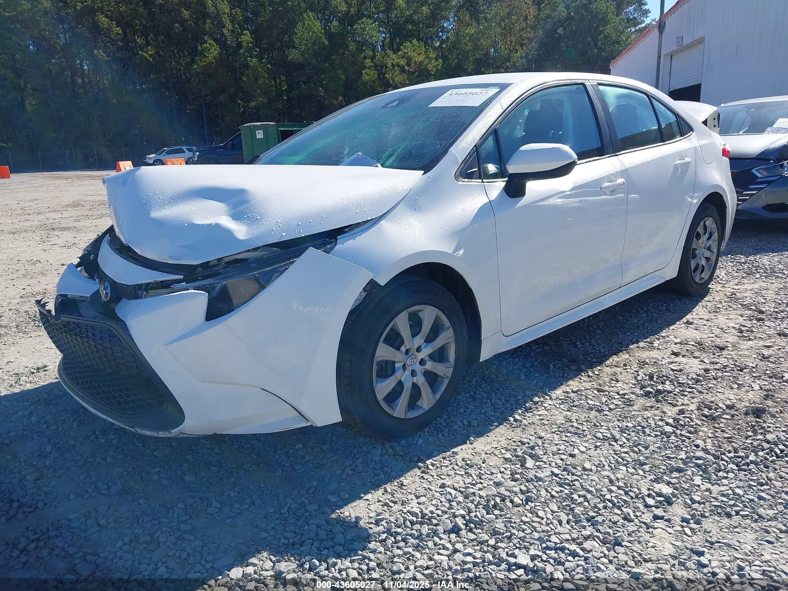 TOYOTA COROLLA image 2