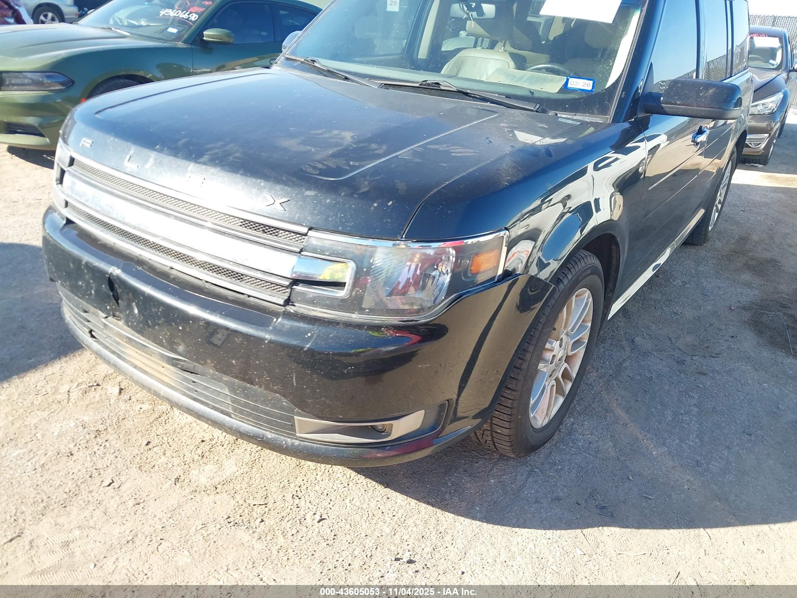 FORD FLEX image 6