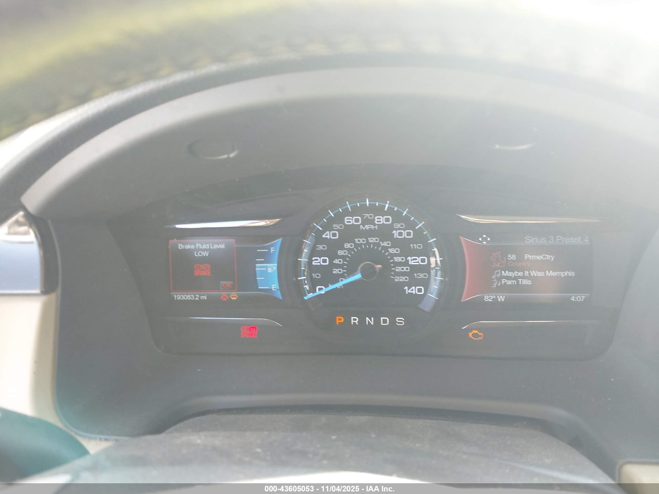 FORD FLEX image 7