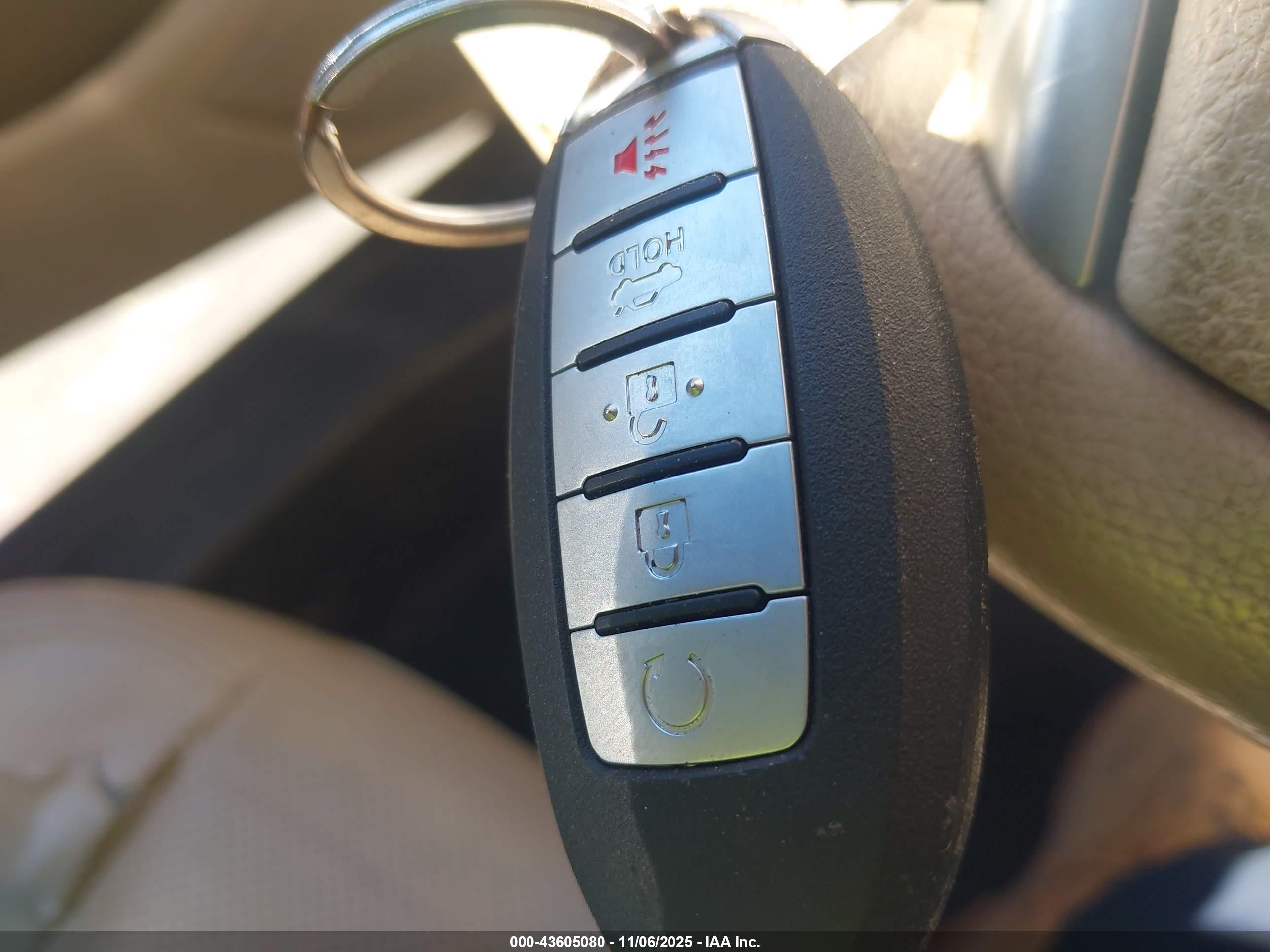 NISSAN ALTIMA image 11