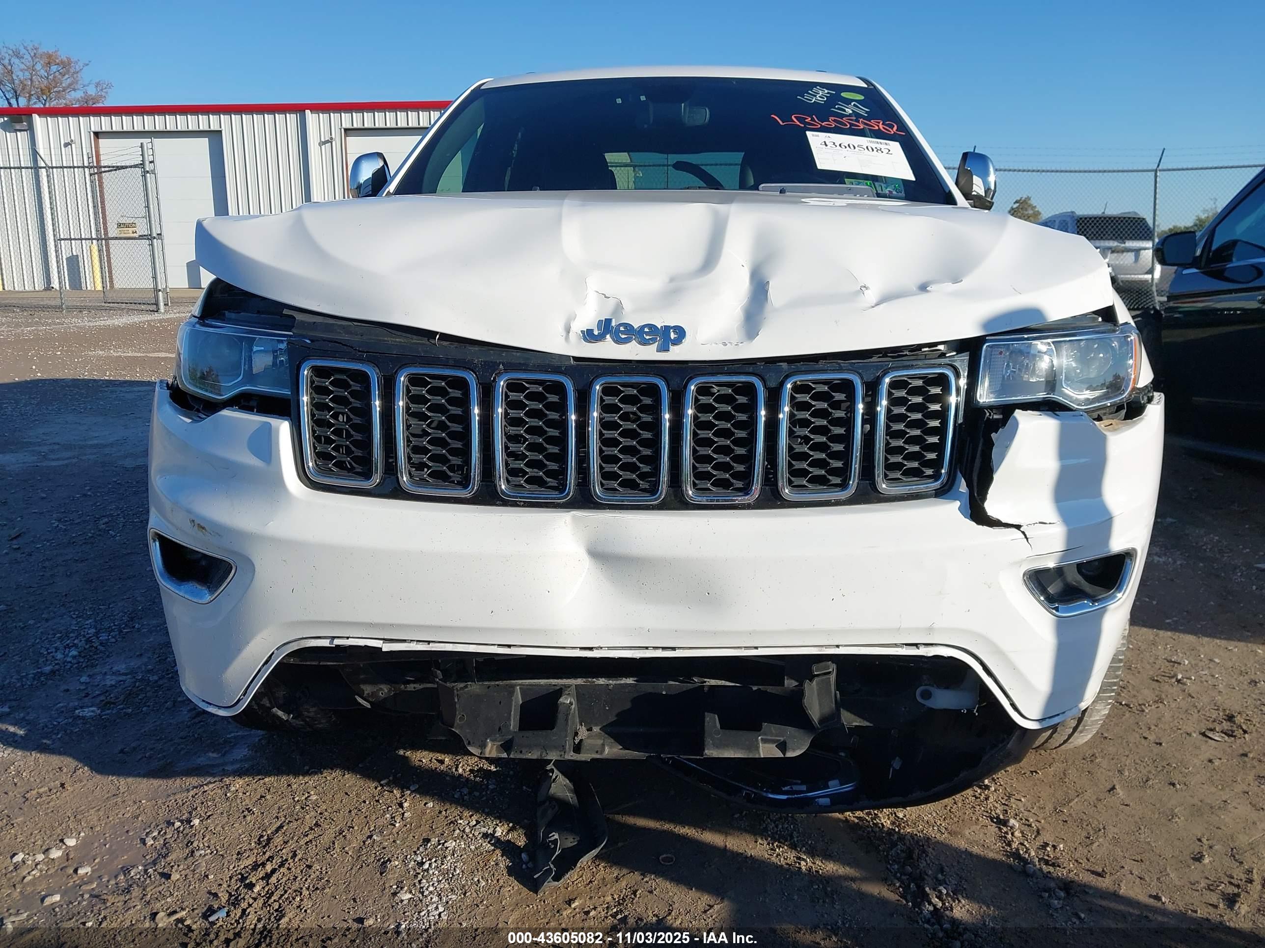 JEEP GRAND image 6