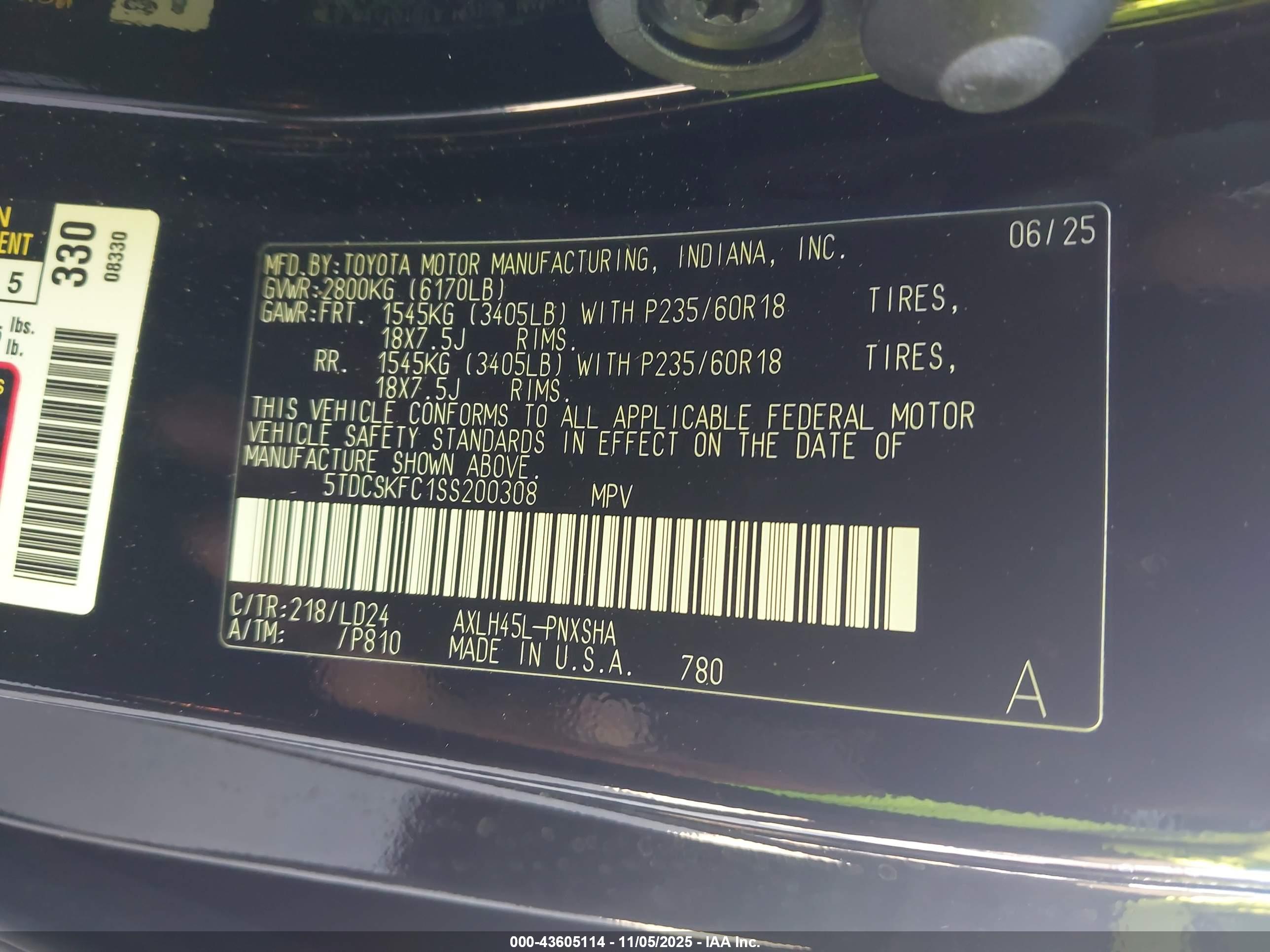 TOYOTA SIENNA image 9