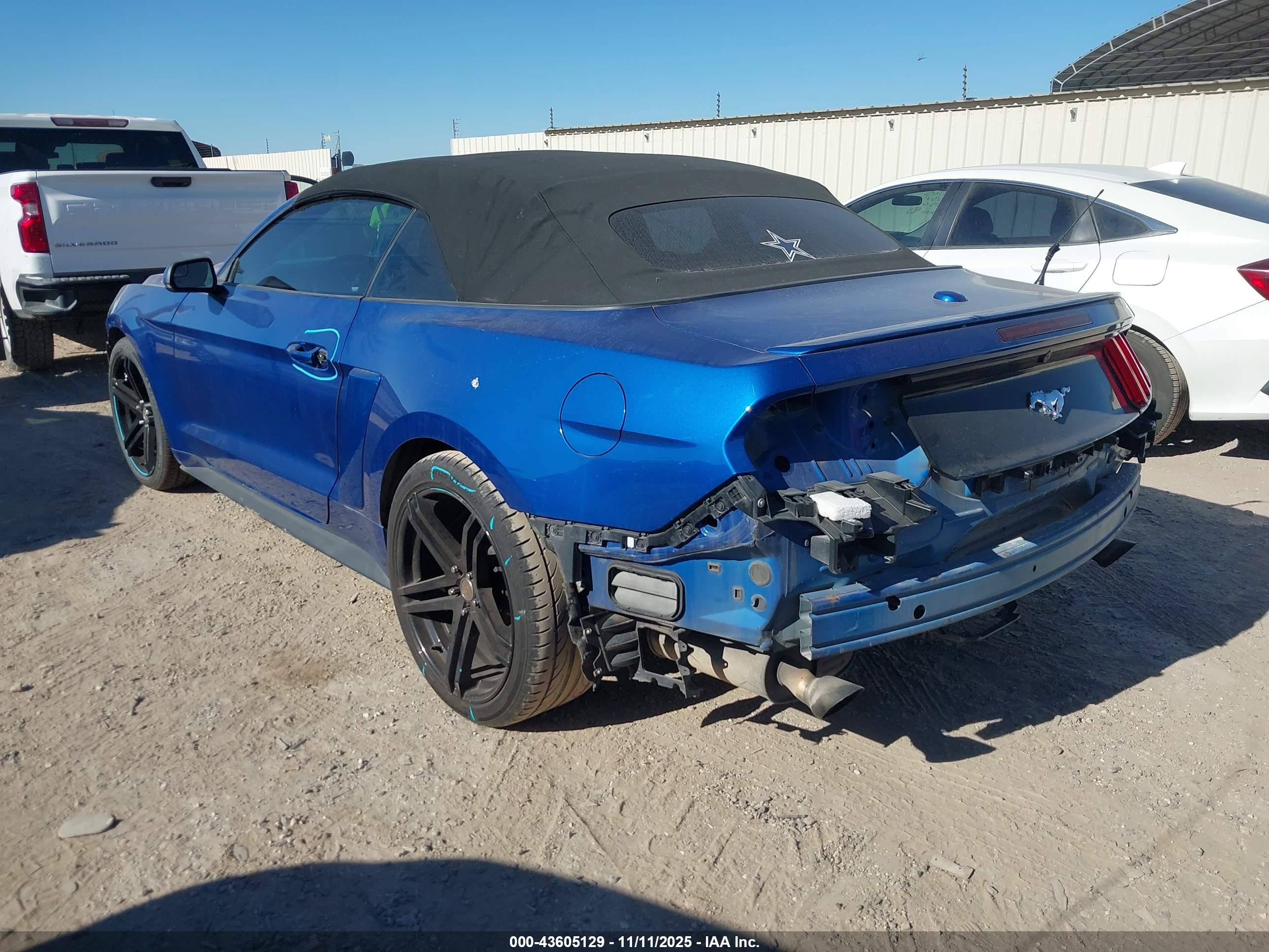 FORD MUSTANG image 3