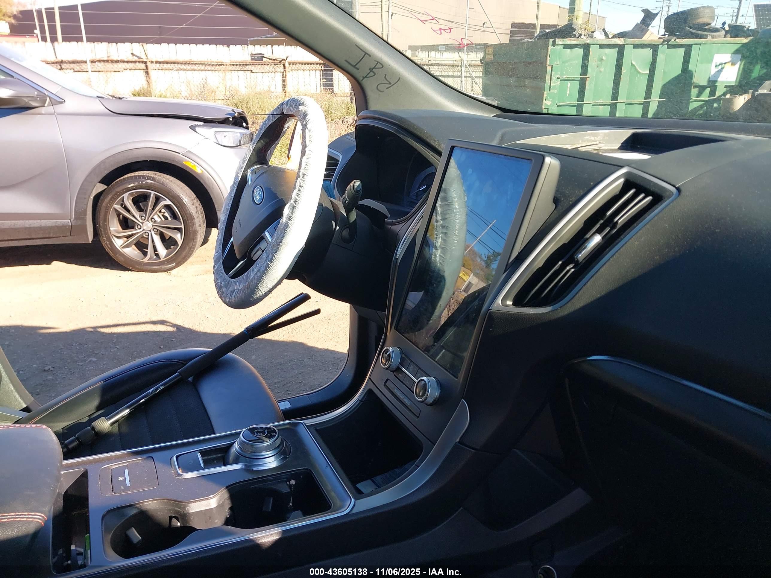 FORD EDGE image 5