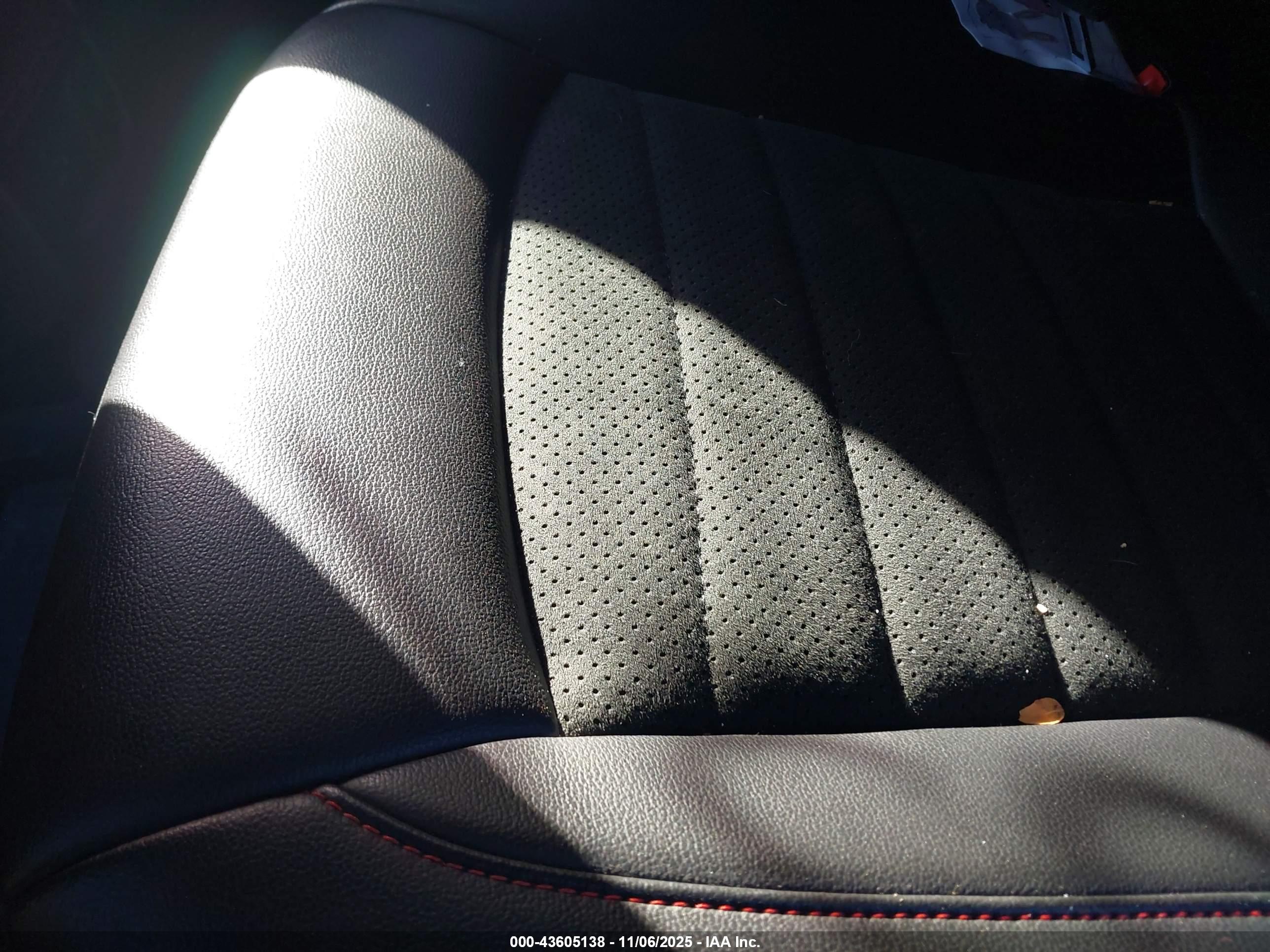 FORD EDGE image 8