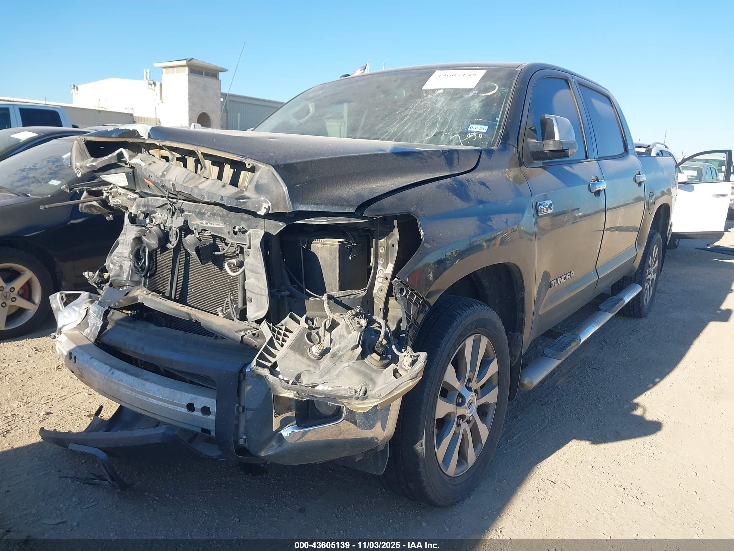 TOYOTA TUNDRA image 2