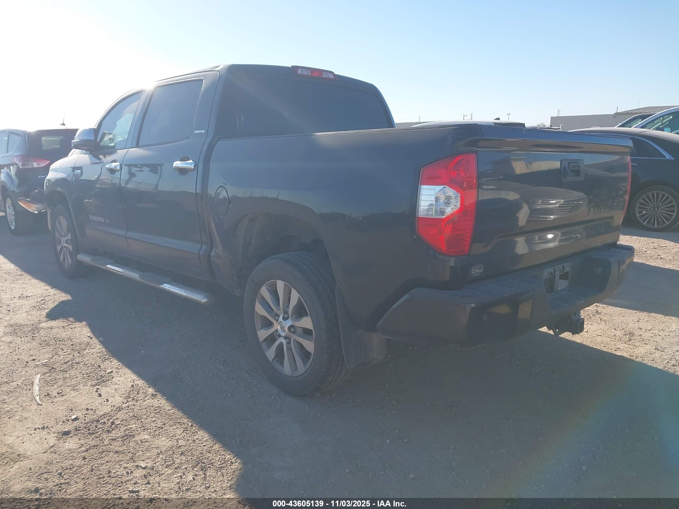TOYOTA TUNDRA image 3