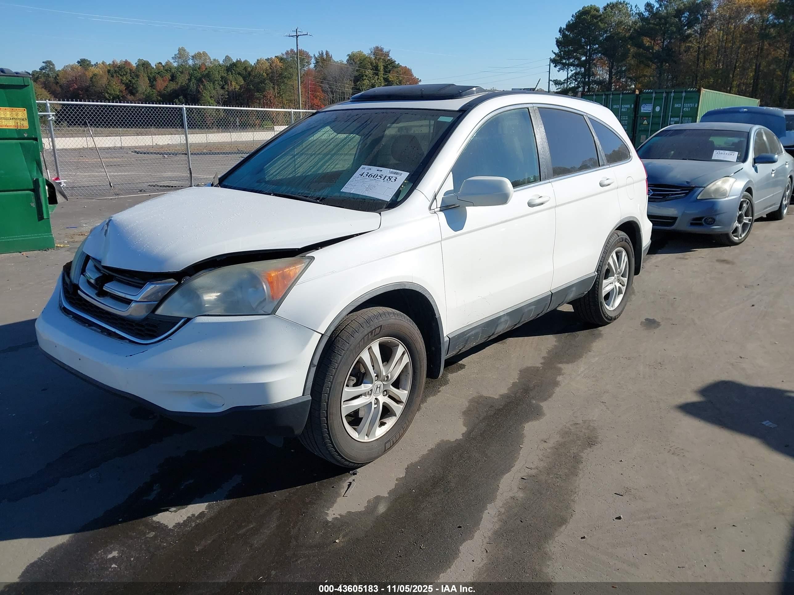 HONDA CR-V image 2