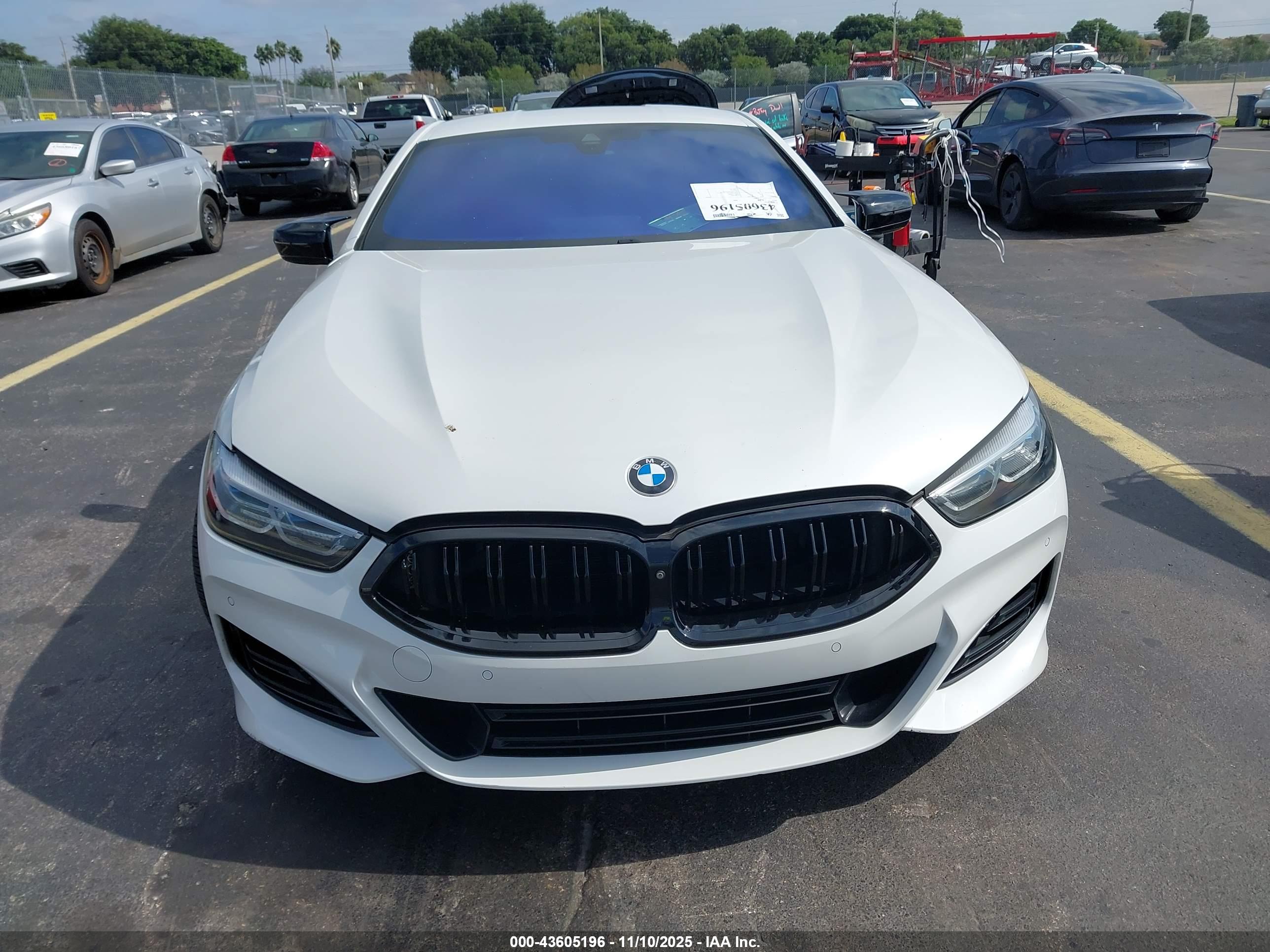 BMW 840 image 6