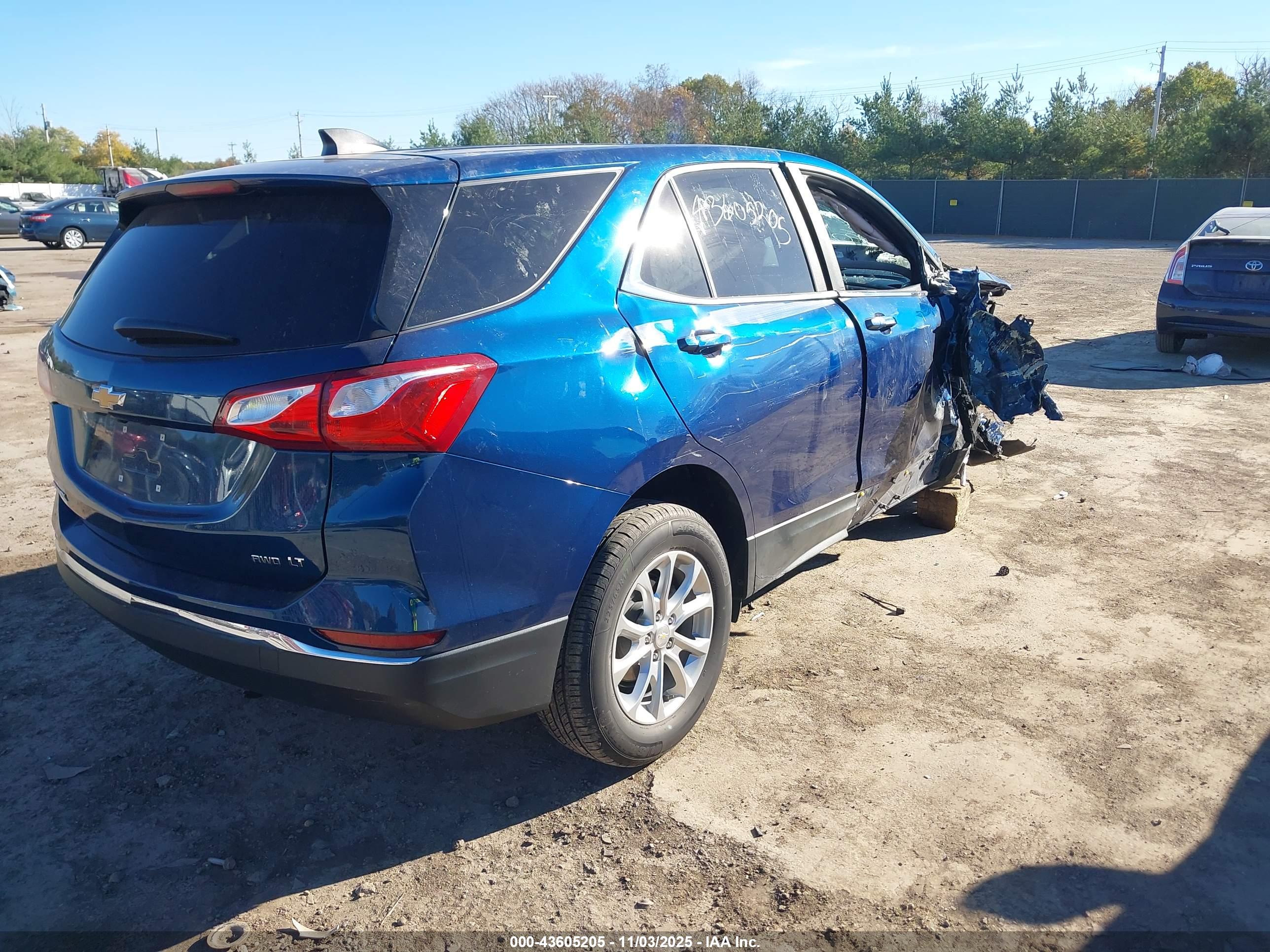 CHEVROLET EQUINOX image 4