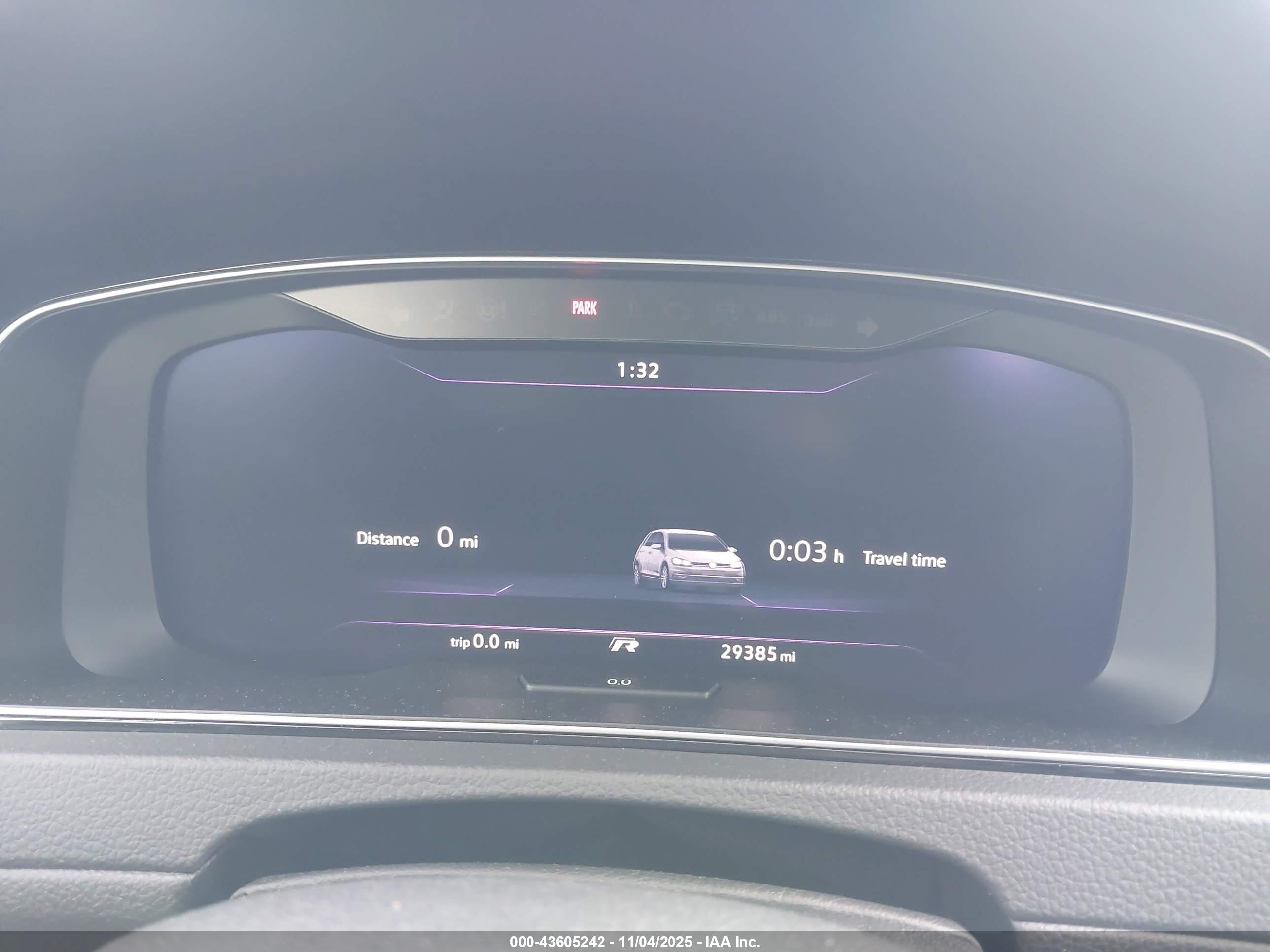 VOLKSWAGEN GOLF image 7