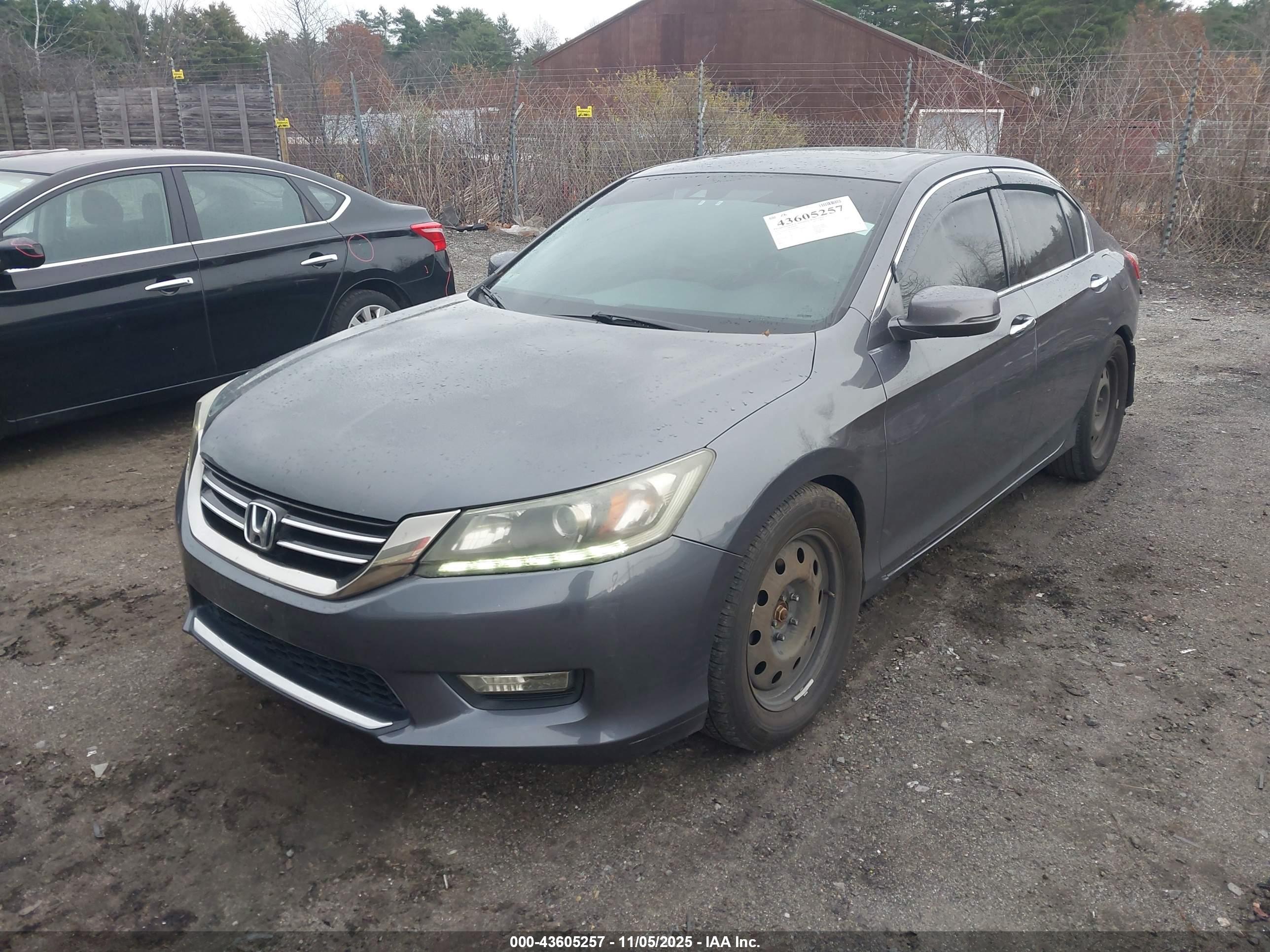 HONDA ACCORD image 2