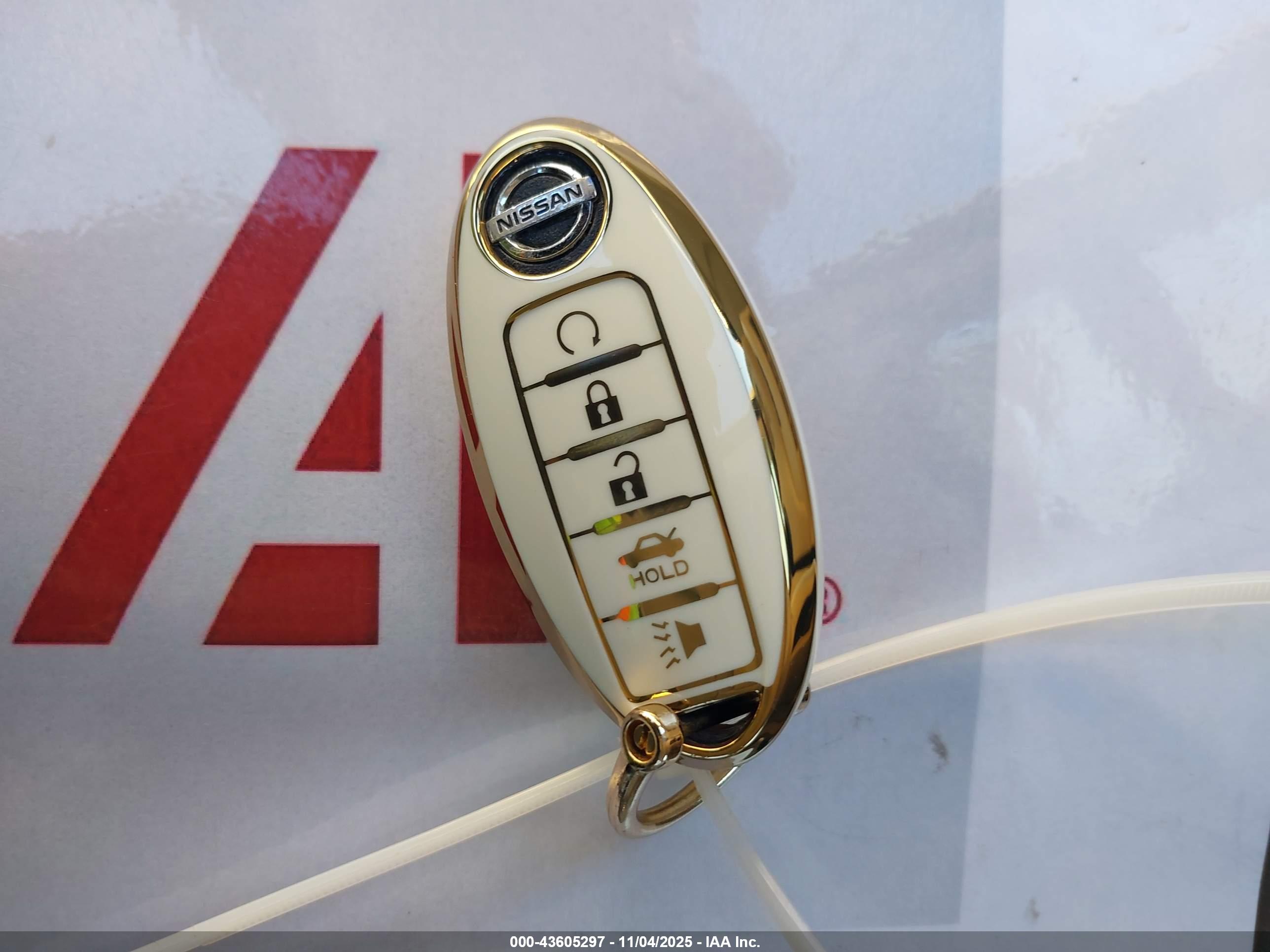 NISSAN ALTIMA image 11