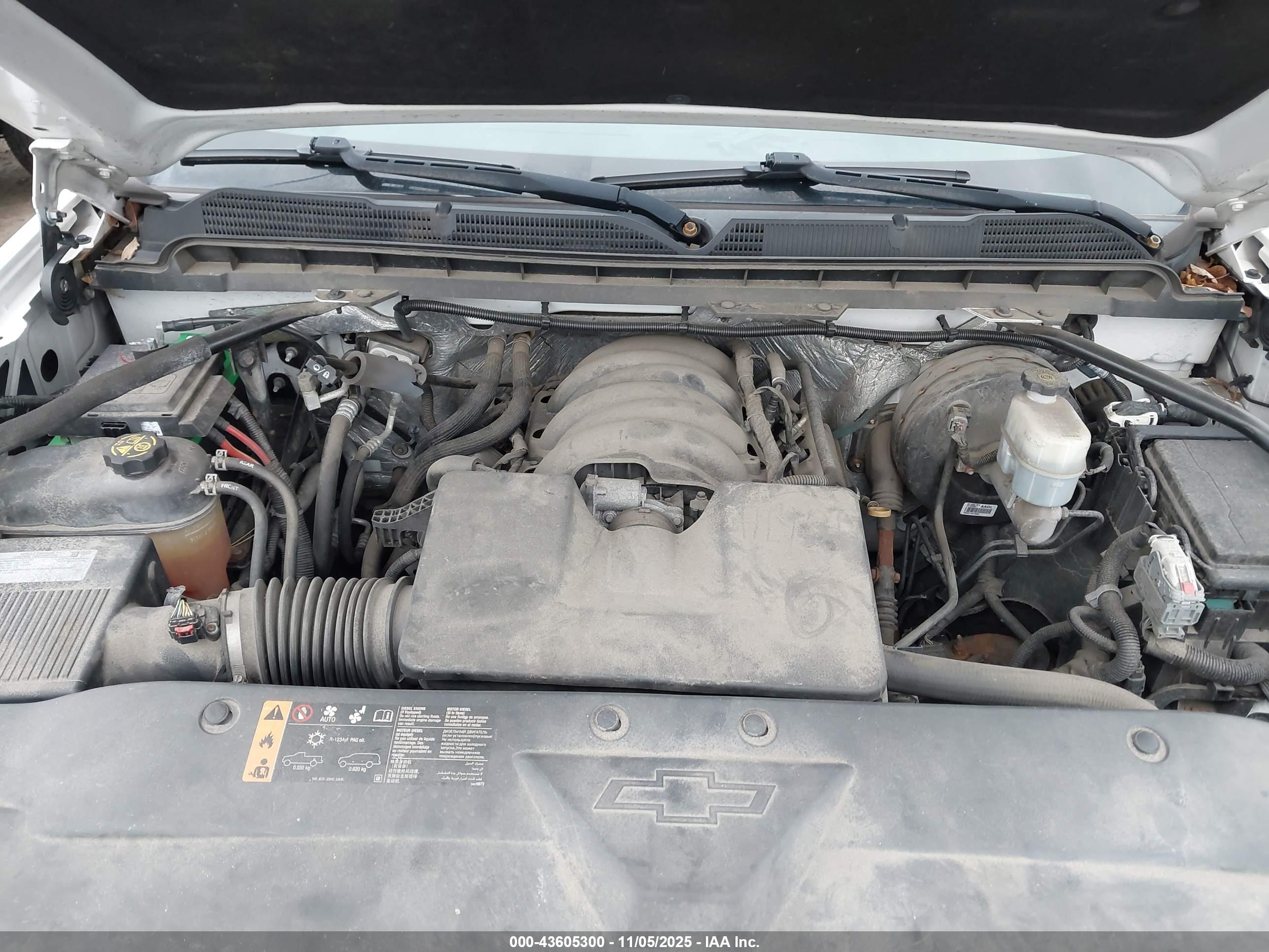 CHEVROLET SILVERADO image 10