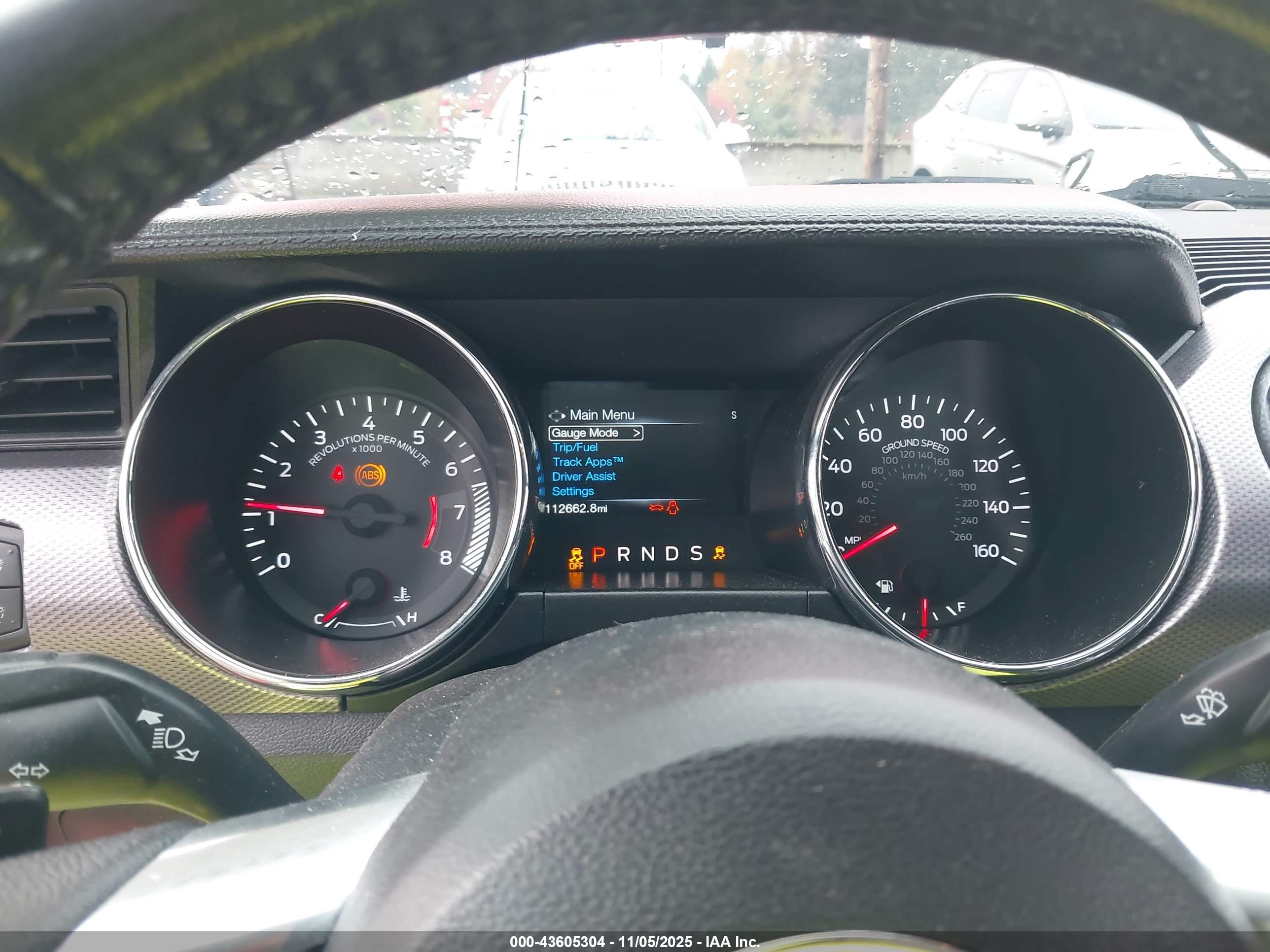FORD MUSTANG image 7