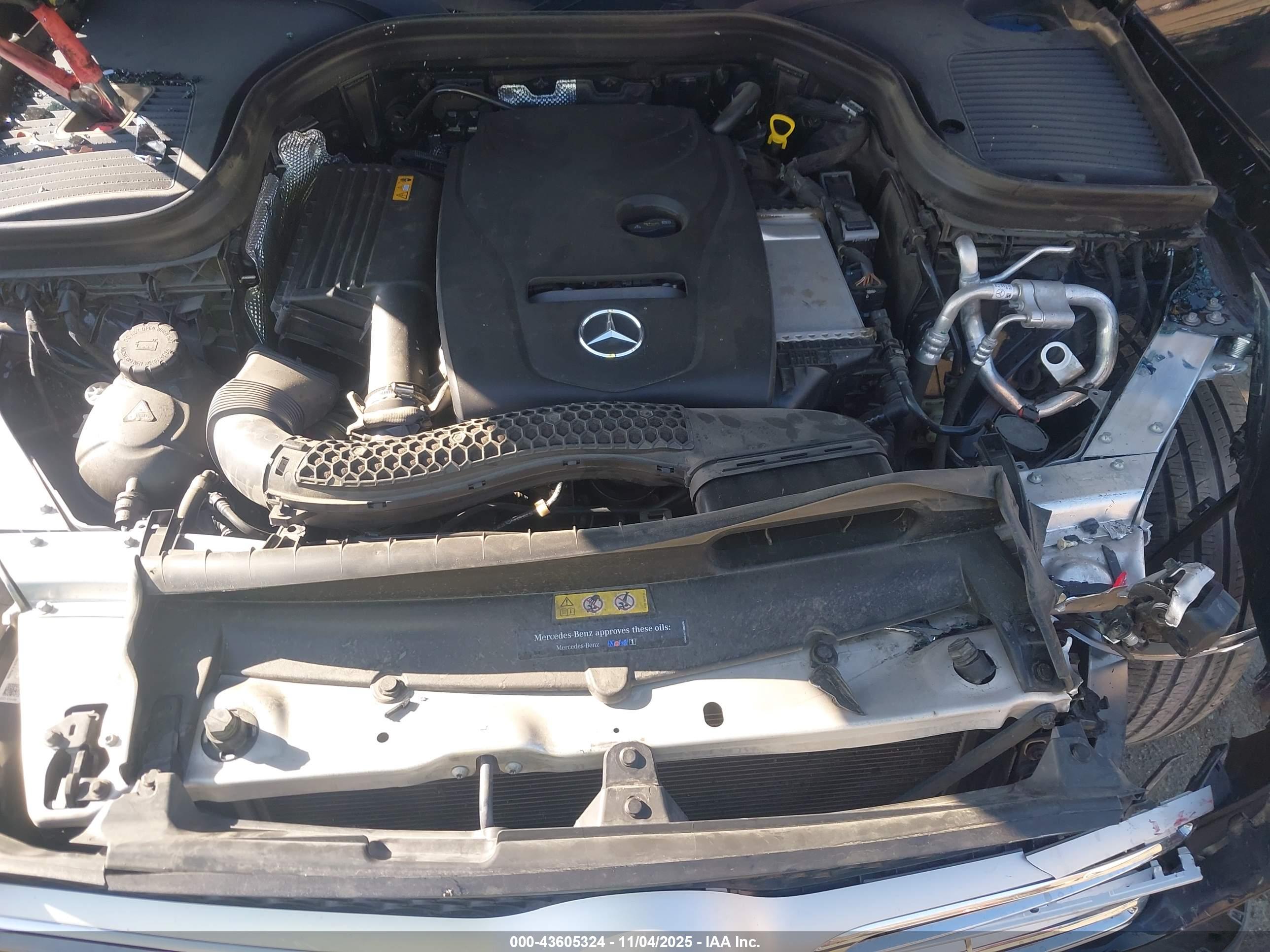 MERCEDES-BENZ GLC image 10