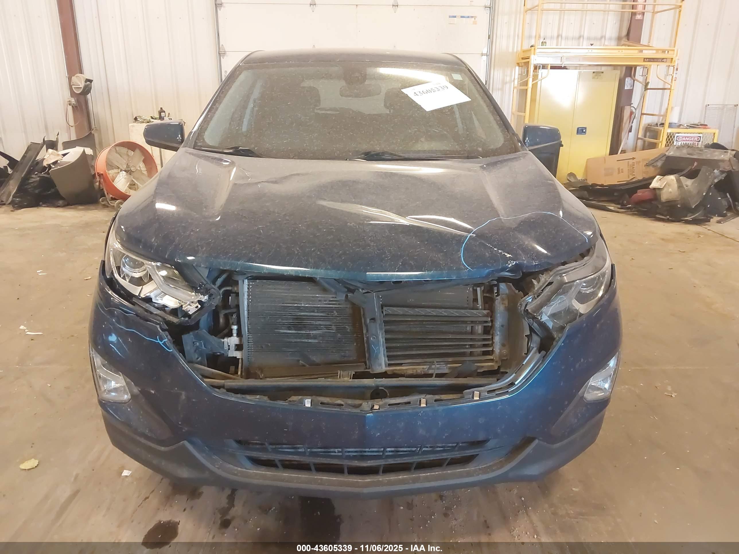 CHEVROLET EQUINOX image 6