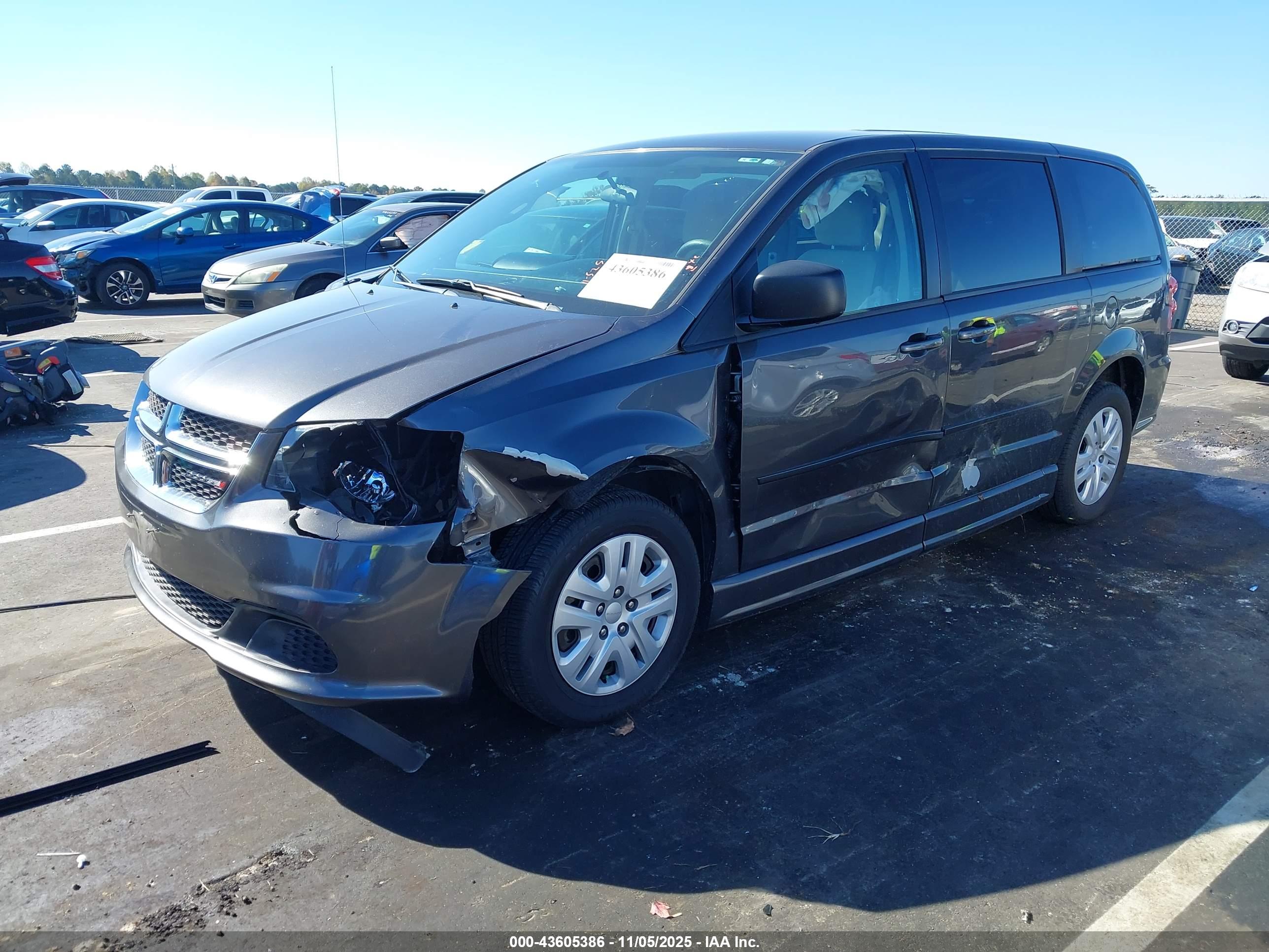 DODGE GRAND image 2