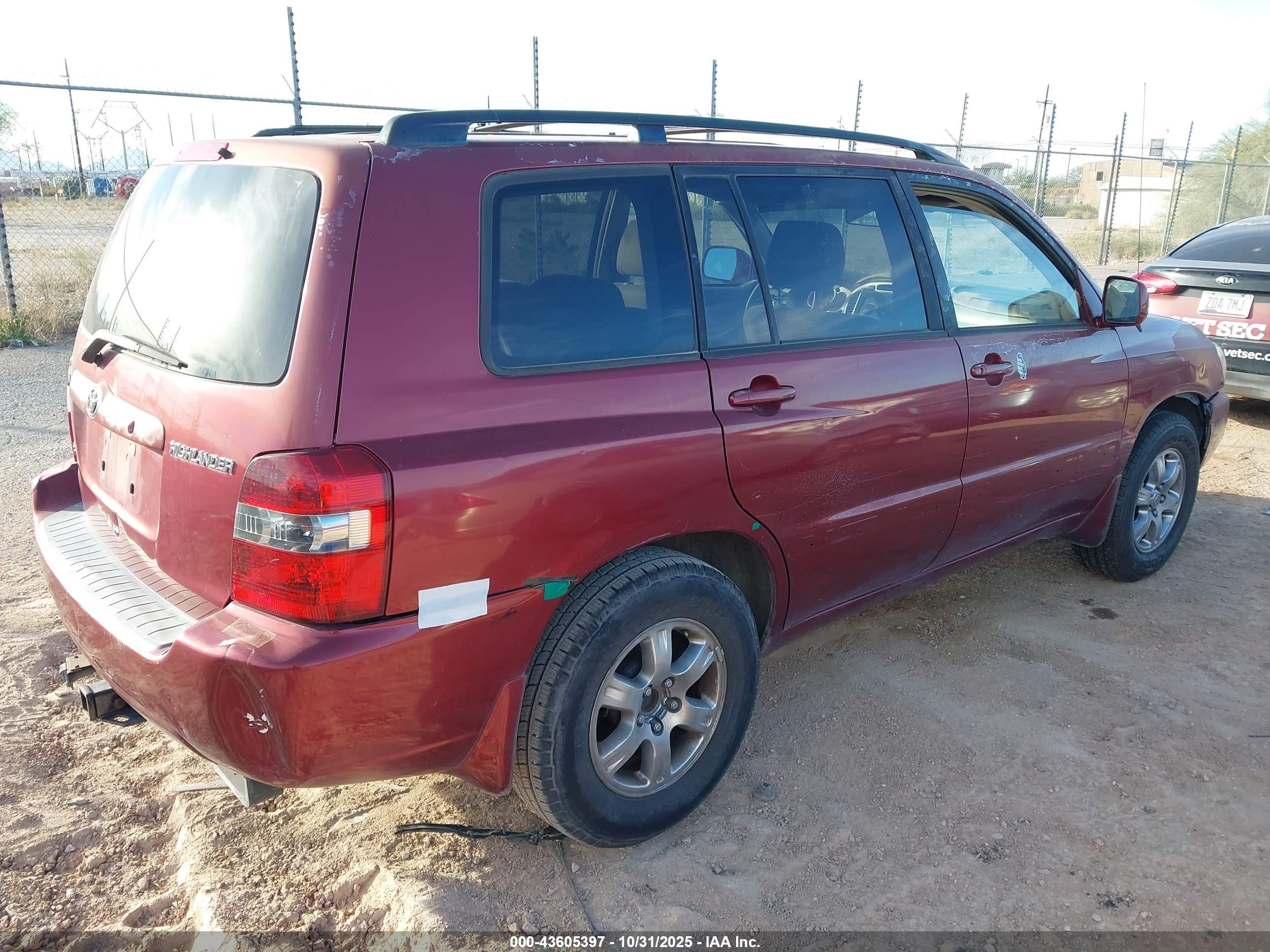 TOYOTA HIGHLANDER image 4